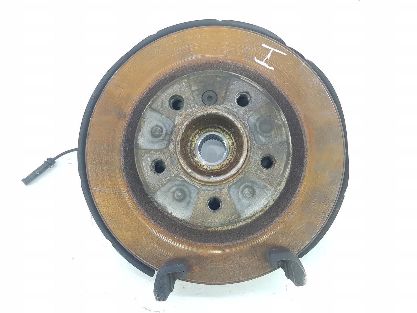 BMW 2 Series F22/F23 (2013-2020) Rear Left Wheel Hub 33326792515,33326792515 19850308