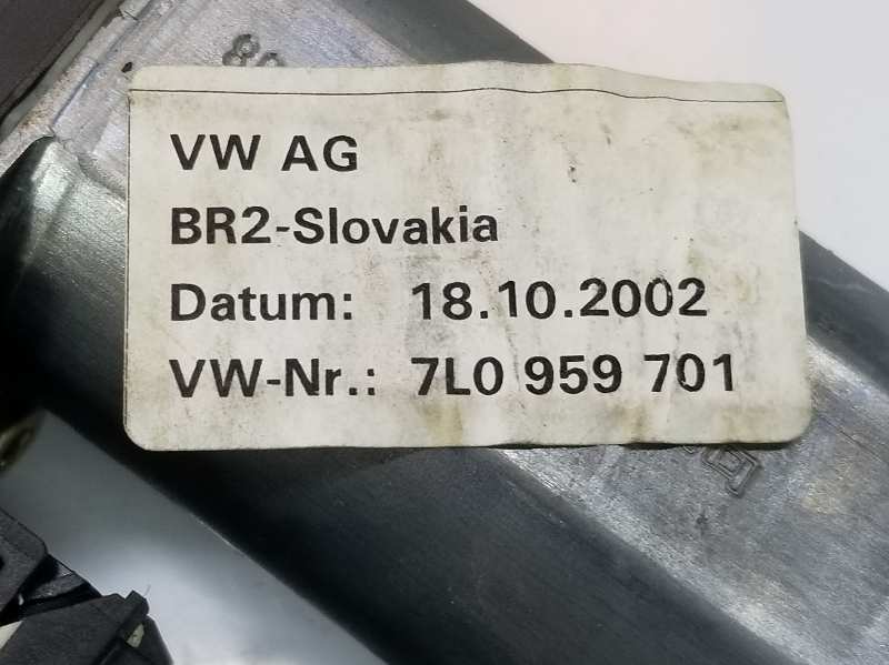 VOLKSWAGEN Touareg 1 generation (2002-2010) Front Left Door Window Regulator Motor 7L0959701, 7L0959701H 19719141