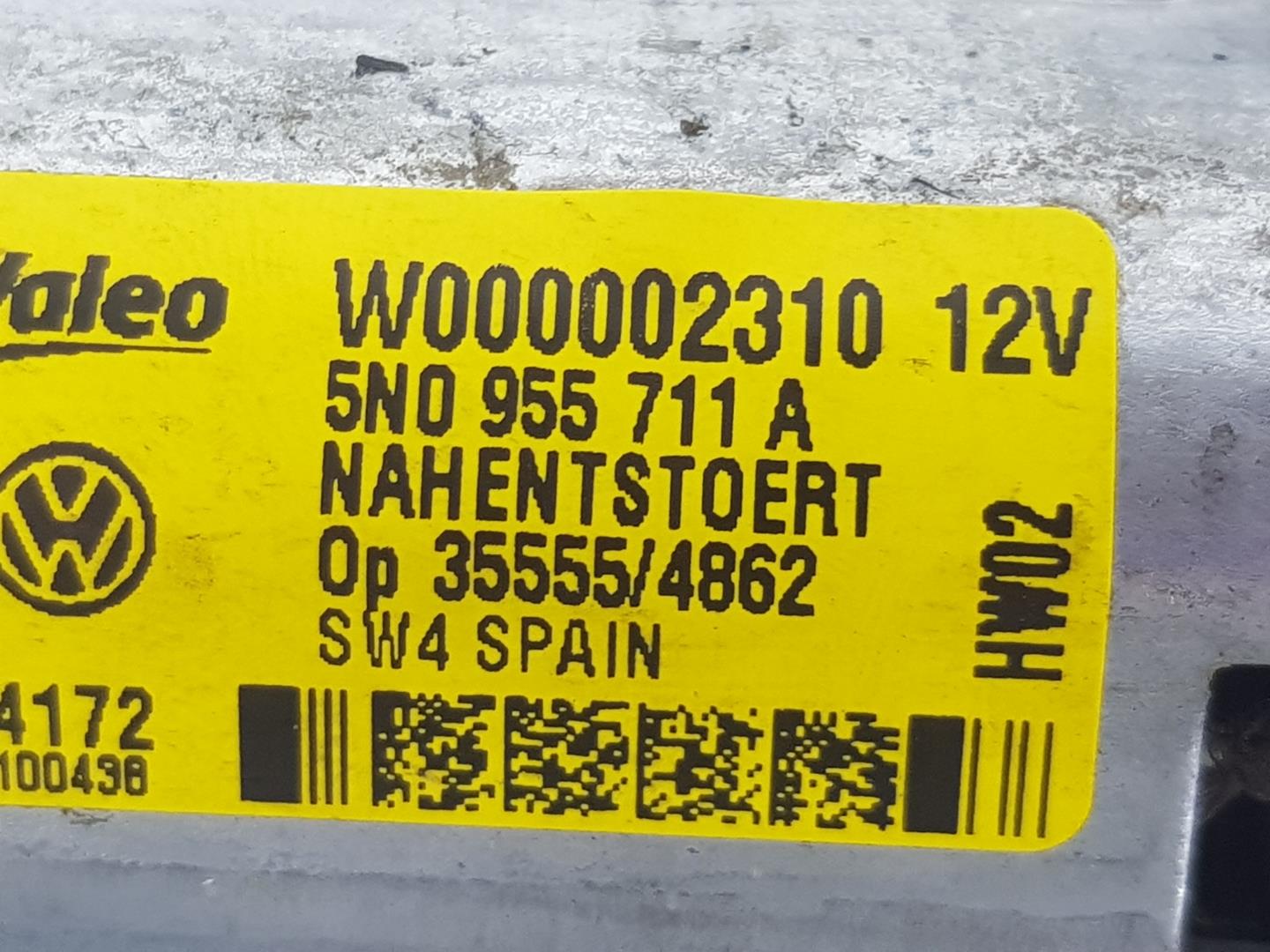 VOLKSWAGEN Tiguan 1 generation (2007-2017) Takaluukun lasinpyyhkijän moottori 5N0955711B,5N0955711A 19795984