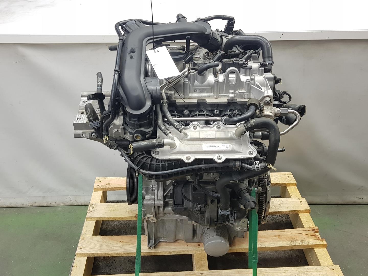 SEAT Alhambra 2 generation (2010-2021) Engine DKRF,04C100033K 19770810