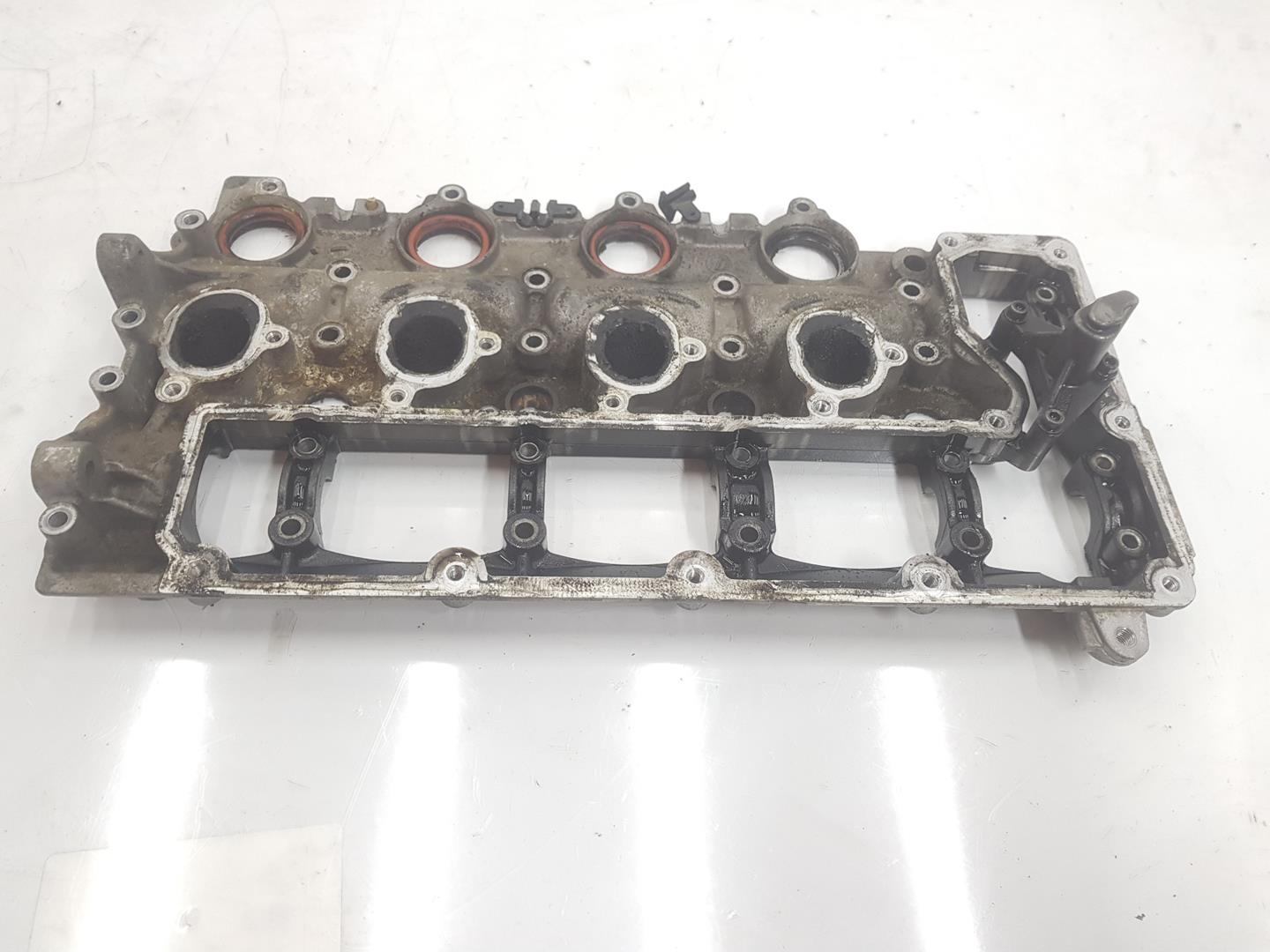 VOLVO S40 2 generation (2004-2012) Valve Cover 8252347, 8252347, 1151CB 24870908