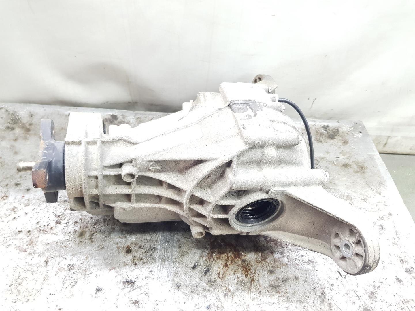 MERCEDES-BENZ M-Class W164 (2005-2011) Priekinis reduktorius A1643302102, A1643302102 24242175