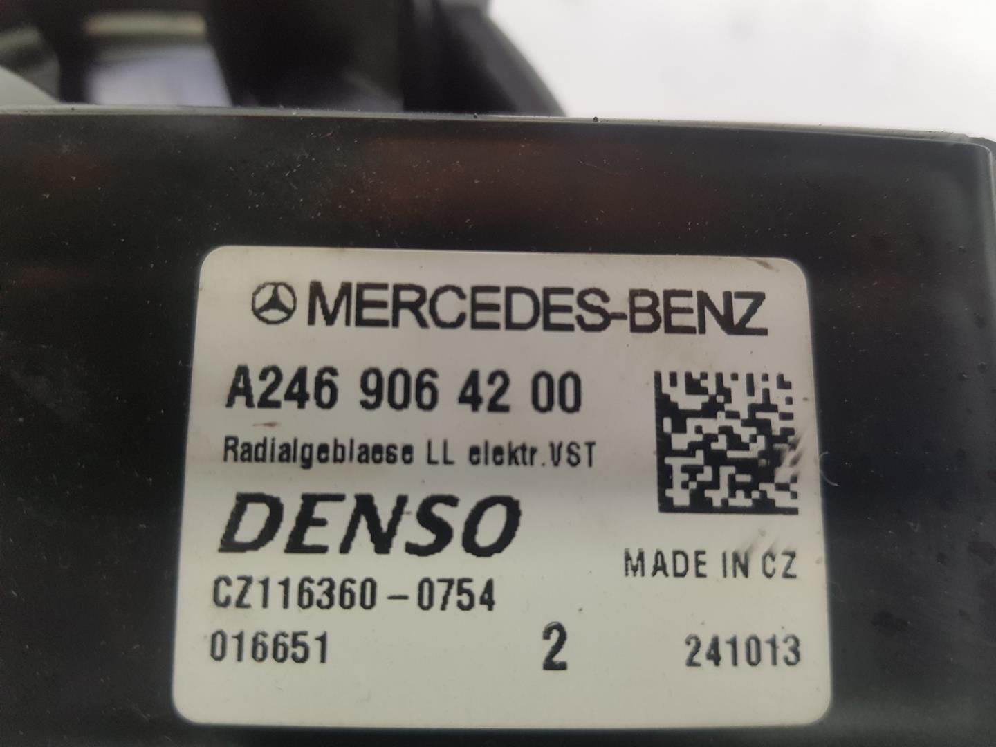 MERCEDES-BENZ CLA-Class C117 (2013-2016) Salono pečiuko varikliukas A2469064200, A2469064200 19793841
