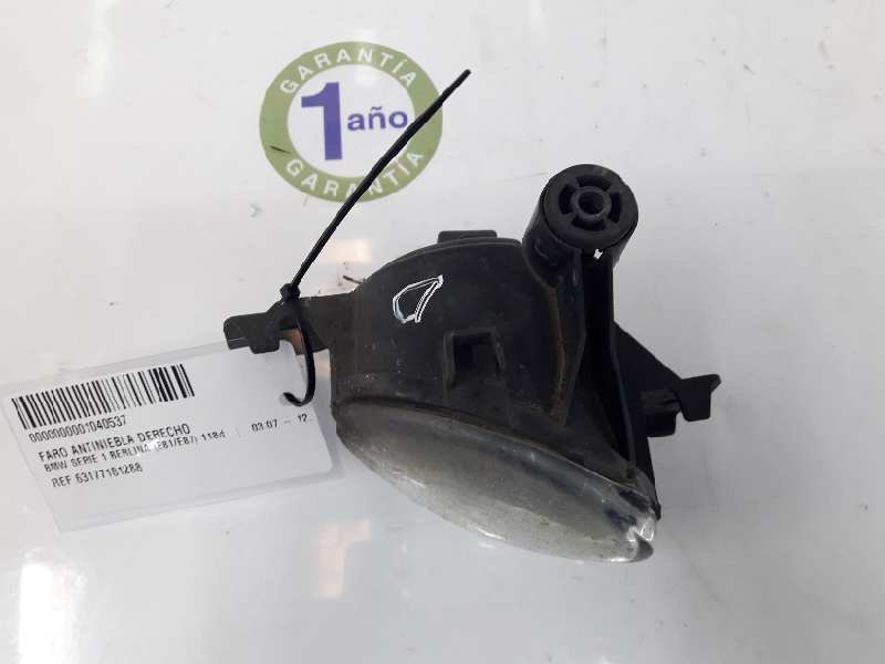 BMW 1 Series E81/E82/E87/E88 (2004-2013) Противотуманка бампера передняя правая 63177837502, 89203662, 63176924656 19638318