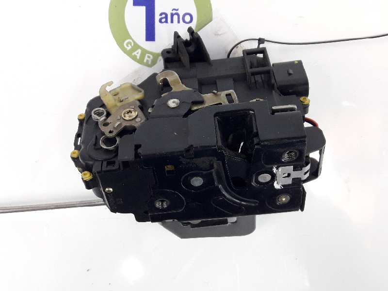 AUDI A4 B6/8E (2000-2005) Vasemman etuoven lukko 4B1837015G 19557843