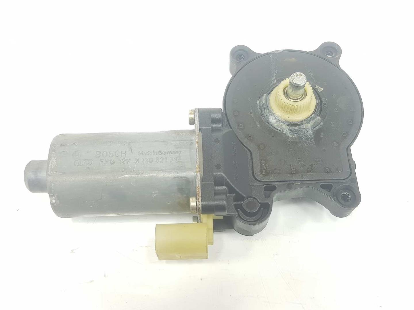 BMW 3 Series E46 (1997-2006) Front Right Door Window Control Motor 67628362064, 0130821717, SOLOMOTOR 19720116