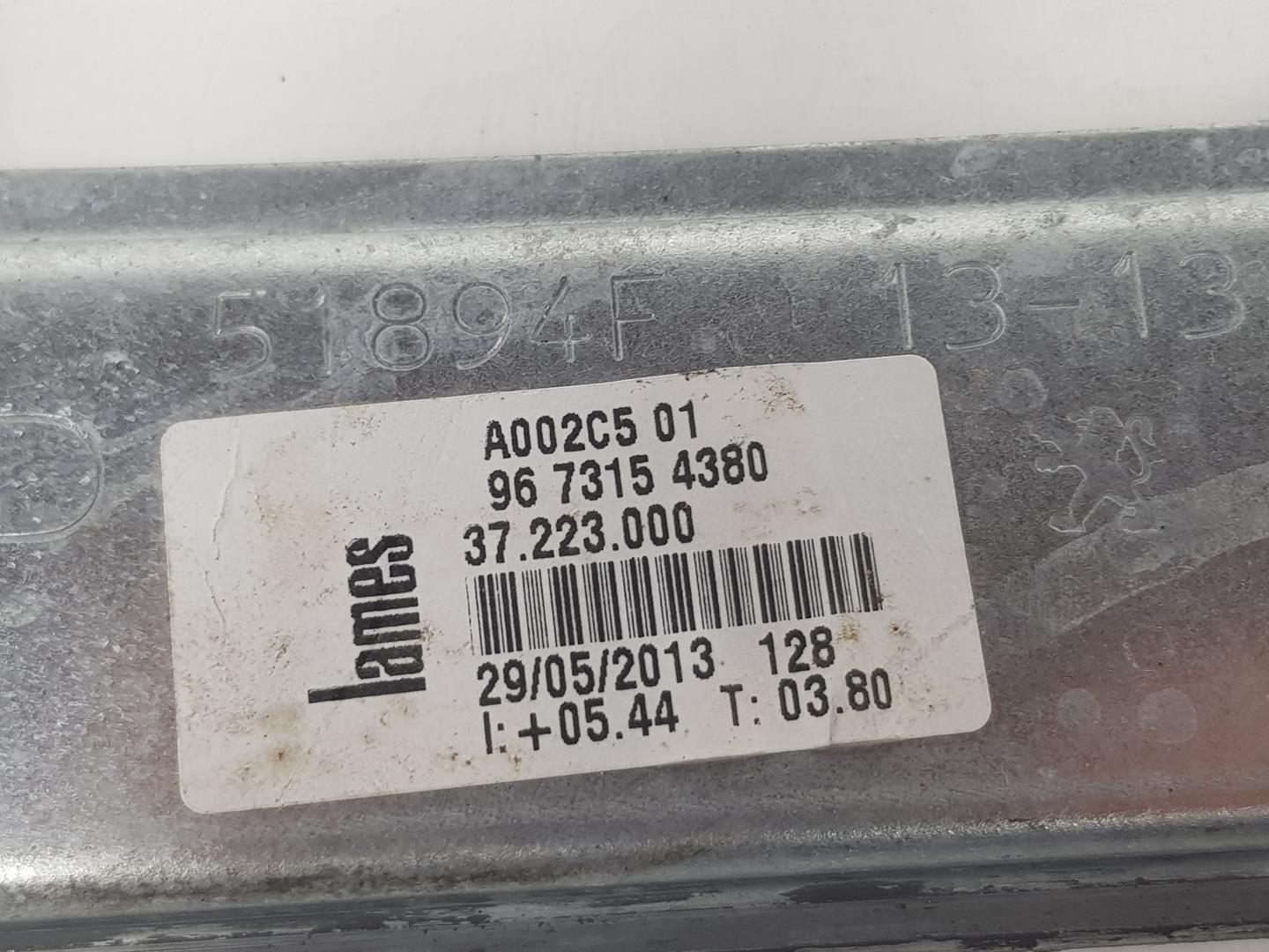 PEUGEOT 208 Peugeot 208 (2012-2015) Ridicător de geam ușă dreapta față 9673154380 23800024