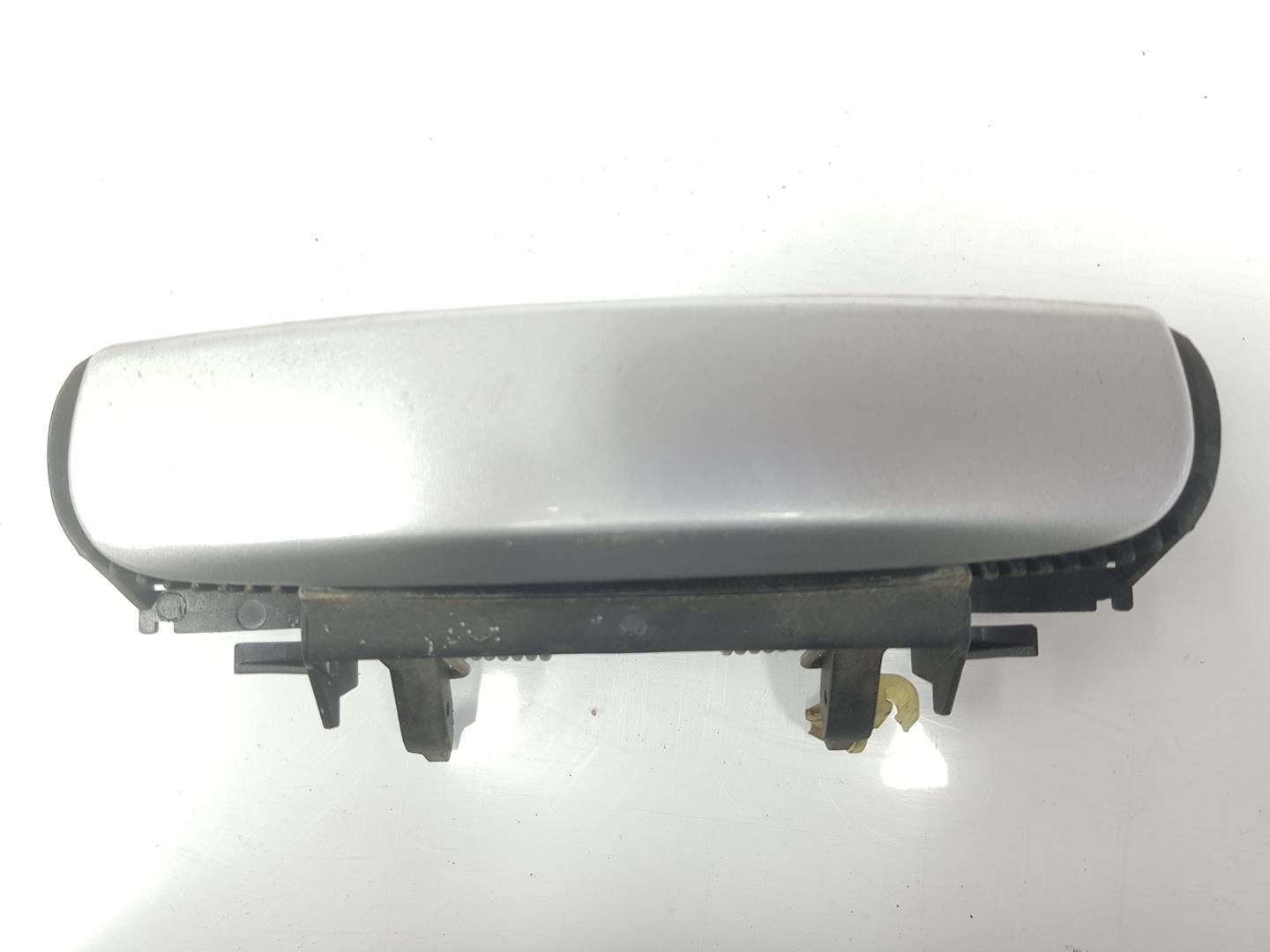 AUDI A4 B6/8E (2000-2005) Galinių dešinių durų išorinė rankenėlė 8E0839207, 8E0839207, GRIS5B/Y7W 19655078