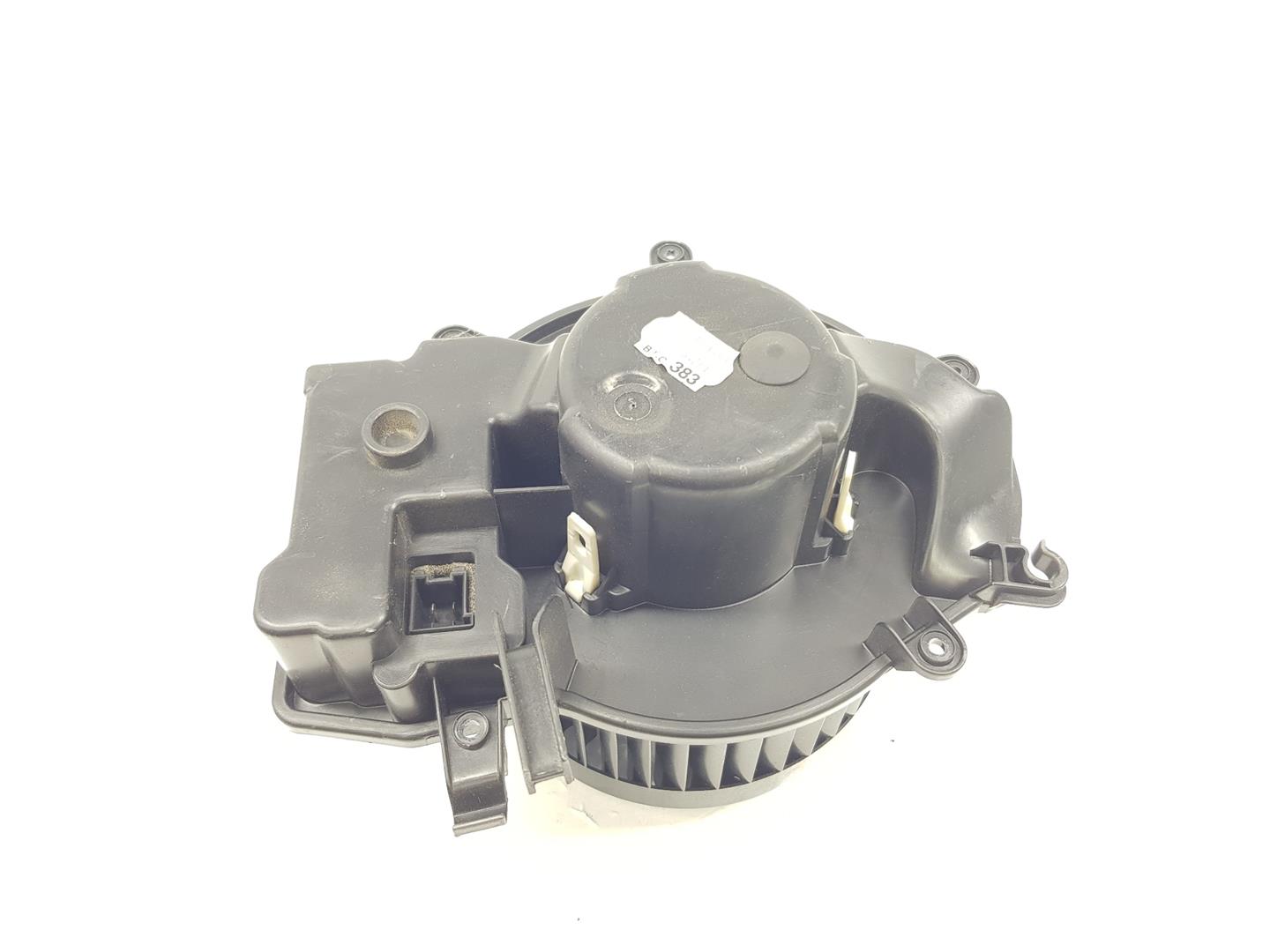 MERCEDES-BENZ C-Class W203/S203/CL203 (2000-2008) Motor încălzitor interior A2038202614, A2038202614 20611881