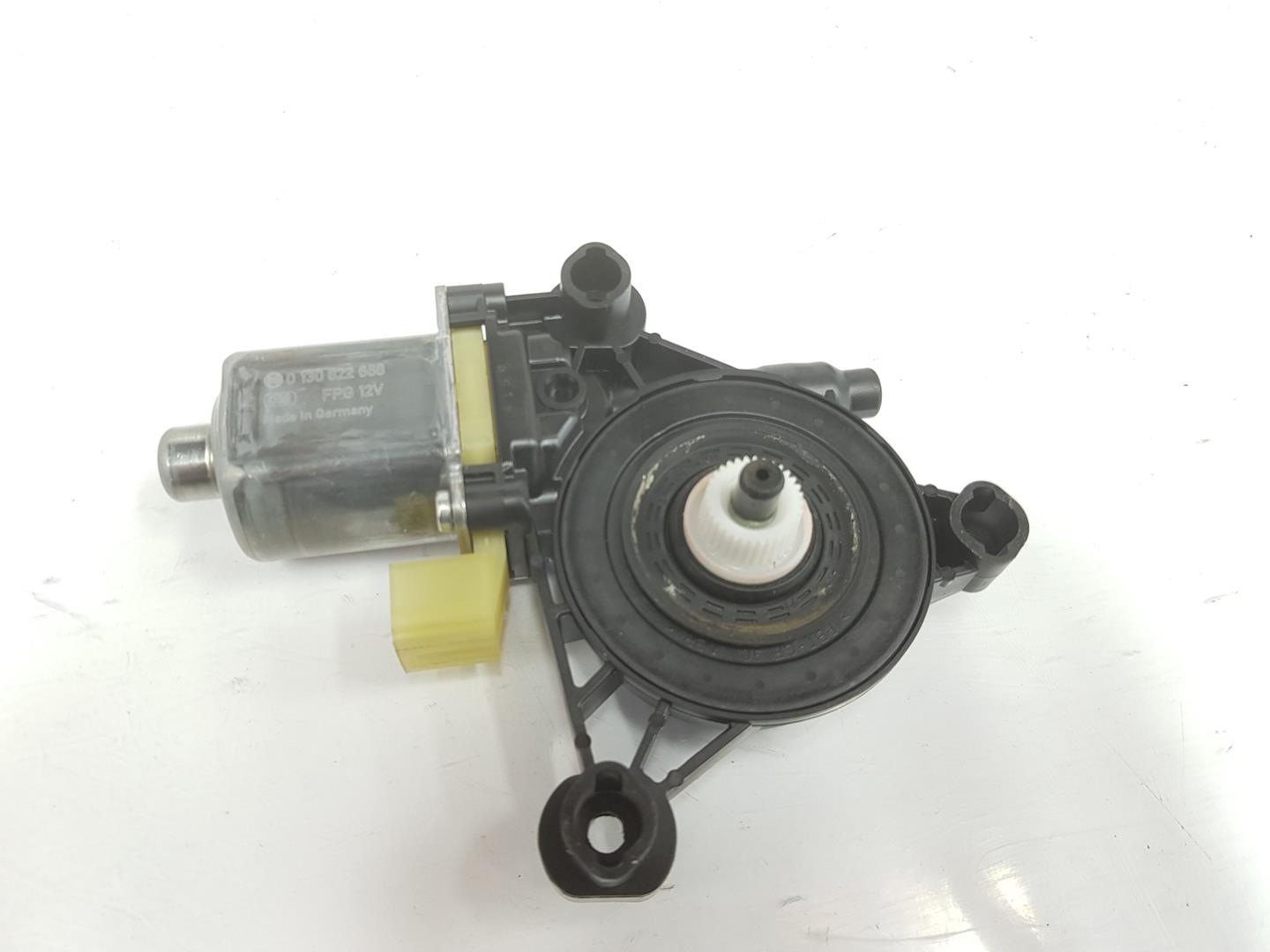 AUDI A4 B9/8W (2015-2024) Moteur de commande de vitre de porte arrière droite 8W0959812,8W0959812,2222DL 24190148