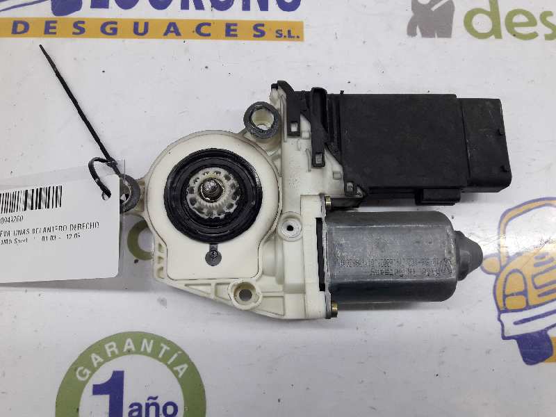 SEAT Leon 1 generation (1999-2005) Front Right Door Window Control Motor 1C1959802A,105527301,101386102 19626577