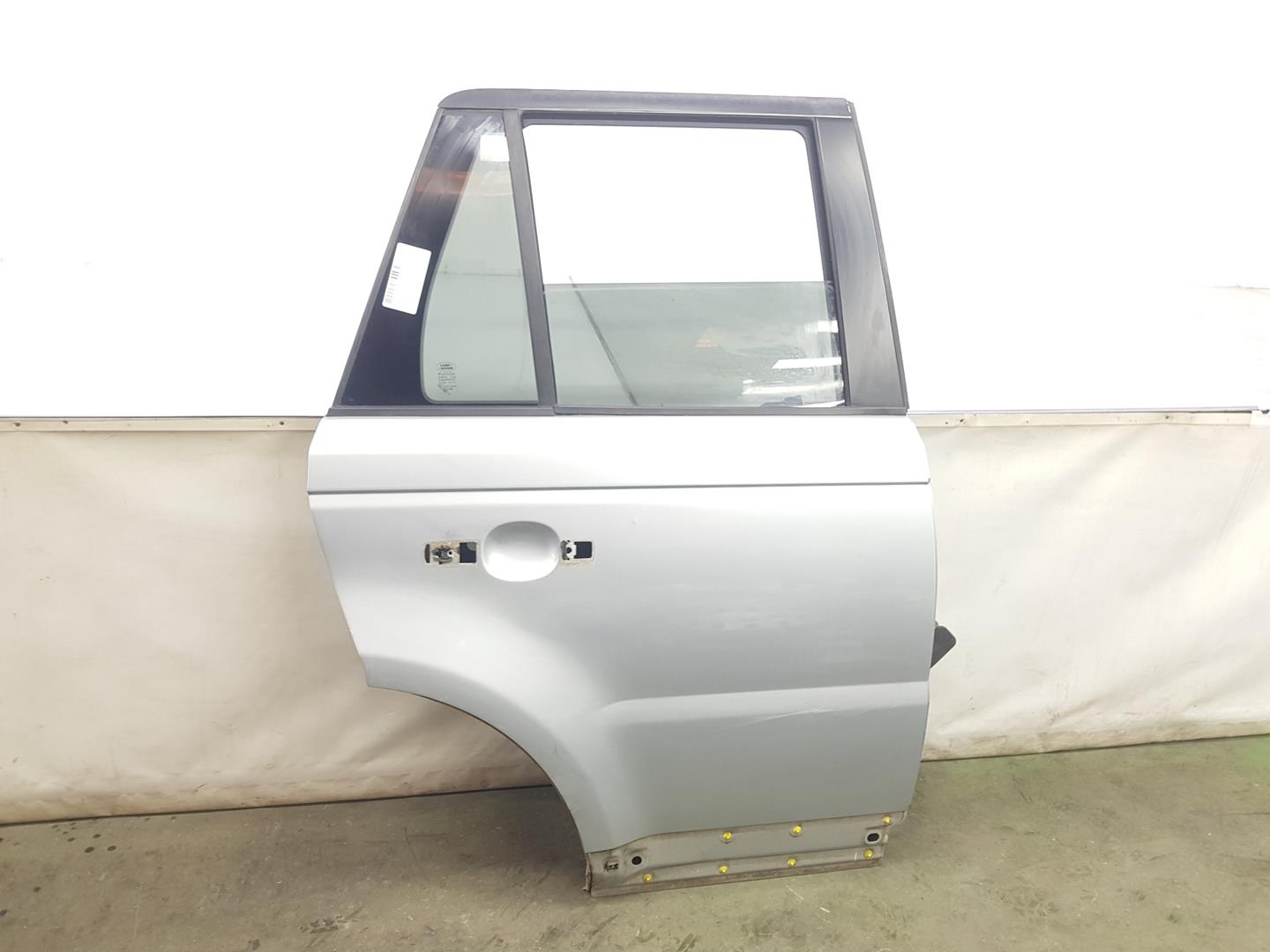 LAND ROVER Range Rover Sport 1 generation (2005-2013) Rear Right Door BFA790080, 5H3224630CA 19809317