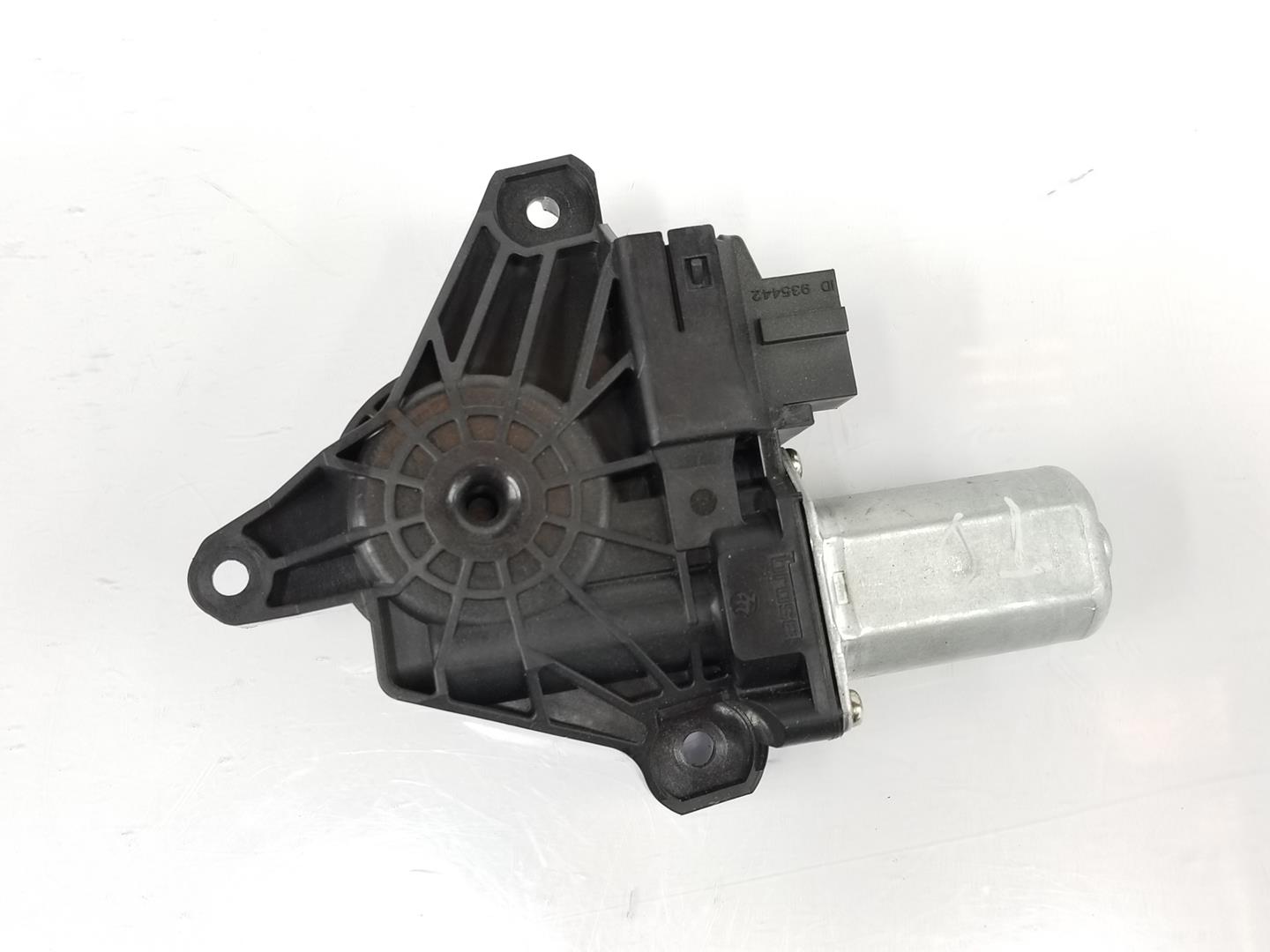 MERCEDES-BENZ A-Class W176 (2012-2018) Rear Right Door Window Control Motor 2469063200 19887712