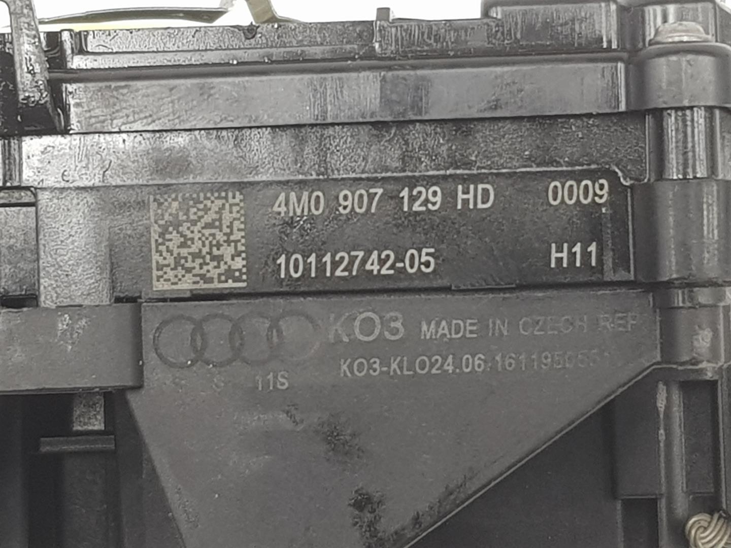 AUDI A4 B9/8W (2015-2024) Stūres pogas/slēdži 4M0907129HD,4N0907129MQ 19786903