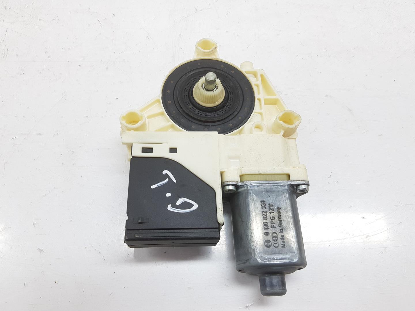 RENAULT Megane 3 generation (2008-2020) Rear Right Door Window Control Motor 827306548R,827306548R 24192260