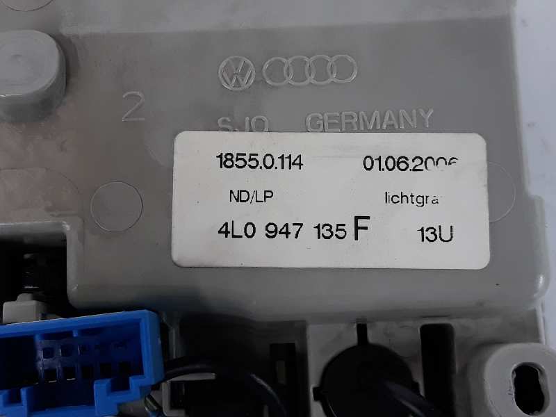 AUDI Q7 4L (2005-2015) Autres pièces intérieures 4L0947135F,4L0947140 19652108