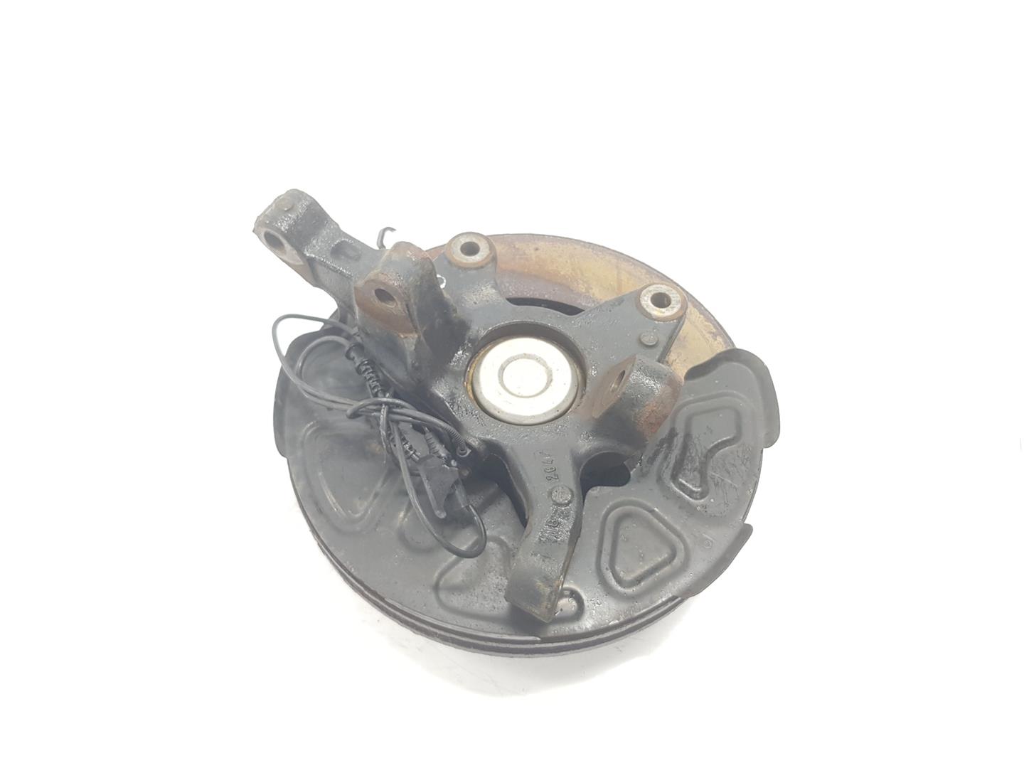 MERCEDES-BENZ Front Right Wheel Hub A4473300720, A4473300720 24242553