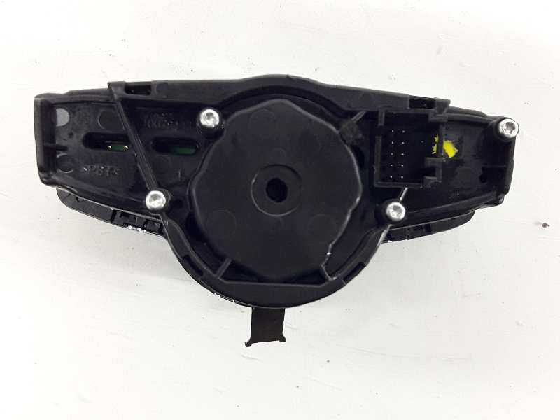 MERCEDES-BENZ C-Class W205/S205/C205 (2014-2023) Headlight Switch Control Unit A2059056500, 10025081, 20590570079J01 19623113