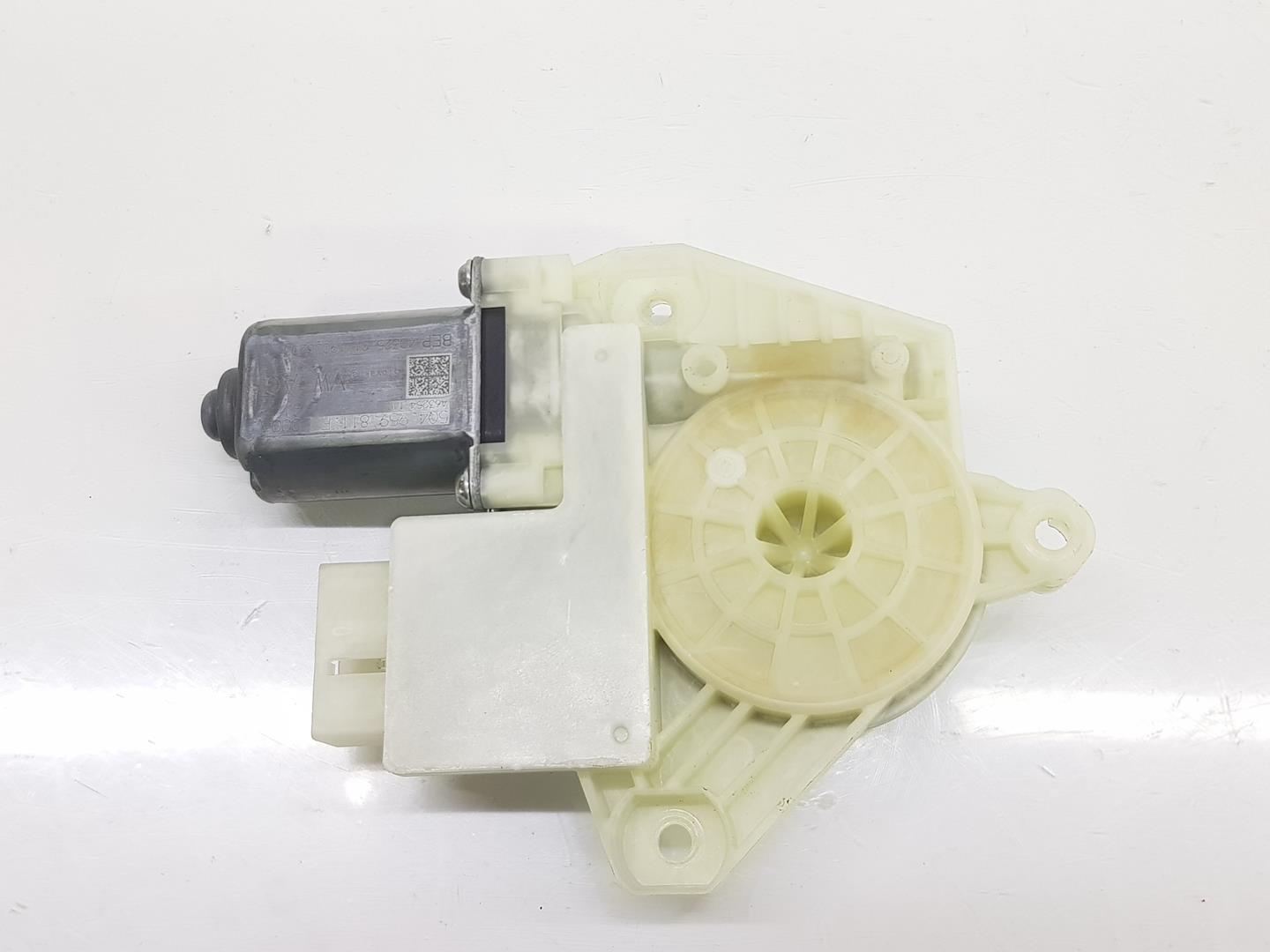 VOLKSWAGEN Golf 7 generation (2012-2024) Rear Left Door Window Control Motor 5Q4959811F, 5Q4959811F, SOLOMOTOR 19832179