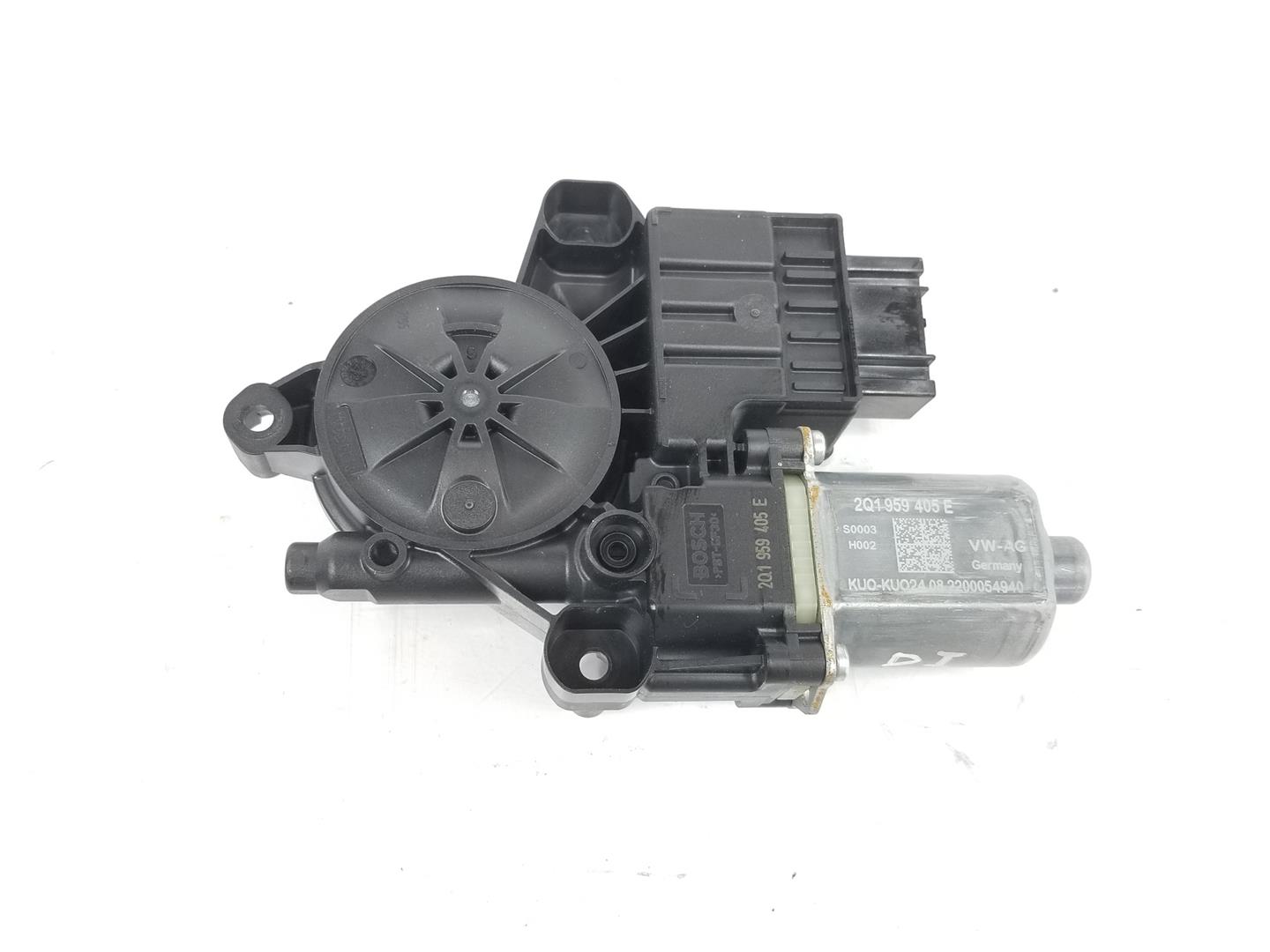 SEAT Arona 1 generation (2017-2024) Front Left Door Window Regulator Motor 2Q1959405E, 2Q1959405E 21074872