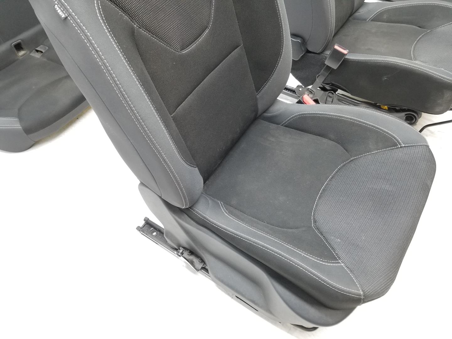 RENAULT Clio 3 generation (2005-2012) Seats DETELA,MANUALES 24155437