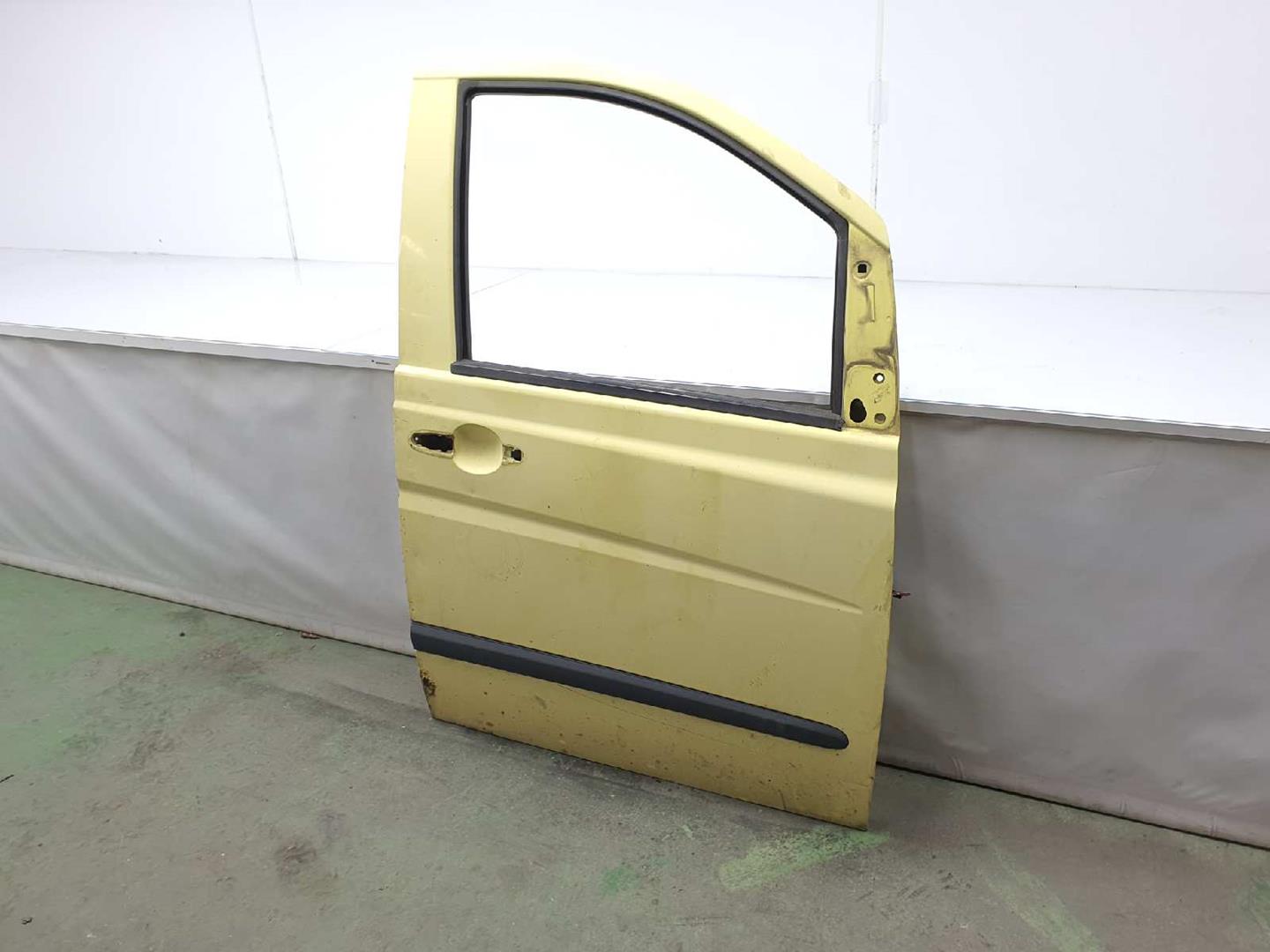 MERCEDES-BENZ Vito W639 (2003-2015) Porte avant droite A6397201105, 6397201105, AMARILLOMELITAMB1247 19719418