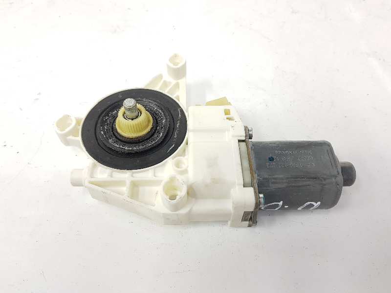 MERCEDES-BENZ M-Class W164 (2005-2011) Front Right Door Window Control Motor A2518200842,2518200842 19708252