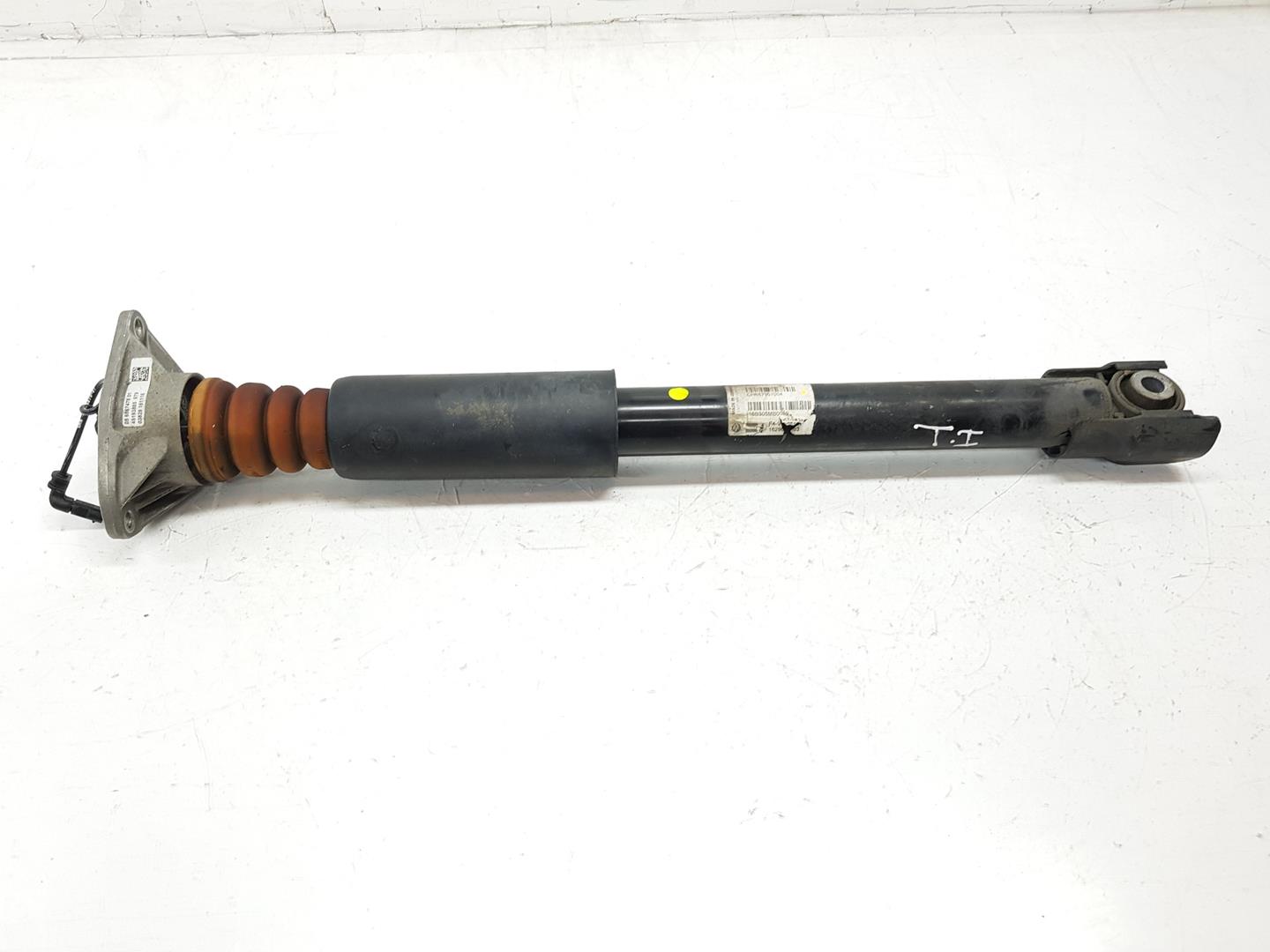 BMW 2 Series Active Tourer F45 (2014-2018) Rear Right Shock Absorber 37106887791, 6887791 24182924