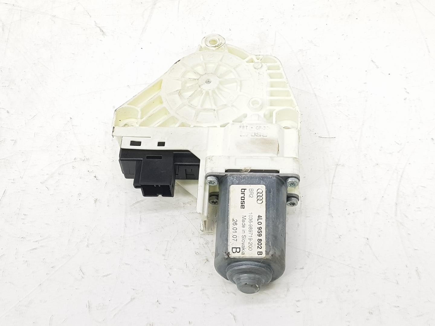 AUDI Q7 4L (2005-2015) Front Right Door Window Control Motor 4L0959802B, 4L0959802B, SOLOMOTOR 19716534