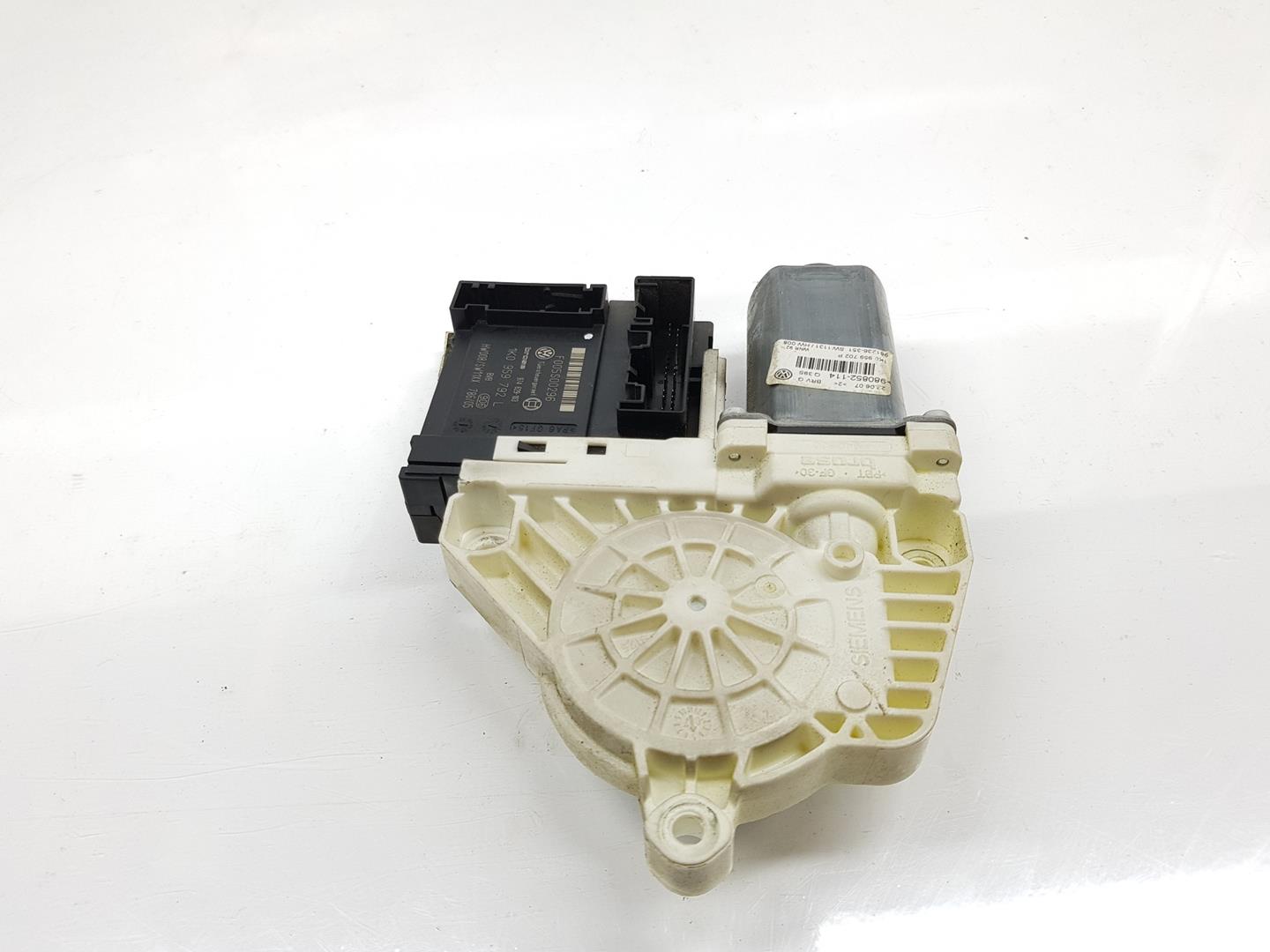 VOLKSWAGEN Passat B6 (2005-2010) Front Right Door Window Control Motor F005S00296,1K0959702Q 23753339