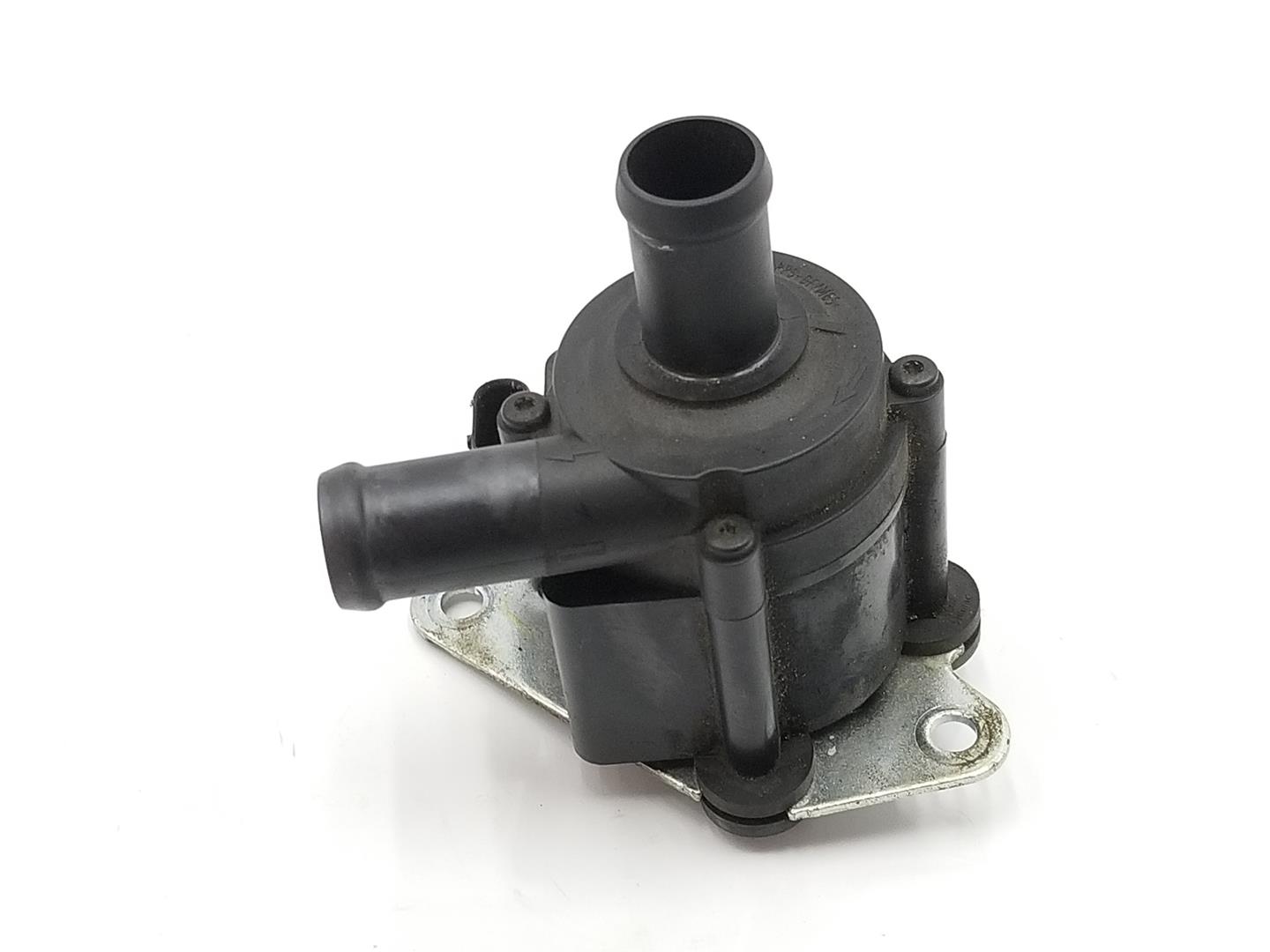 VOLVO V40 2 generation (2012-2020) Water Pump 31338211,518705020,1151CB 20362743