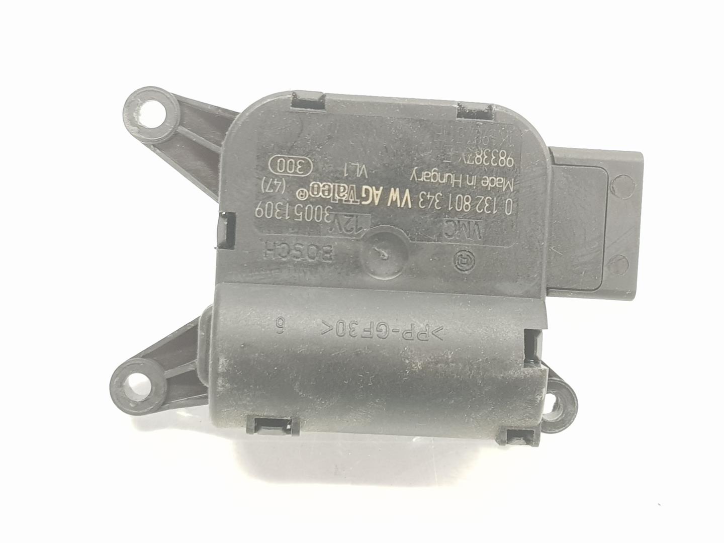 VOLKSWAGEN Caddy 3 generation (2004-2015) Air Conditioner Air Flow Valve Motor 1K1907511E, 1K1907511E 23799108