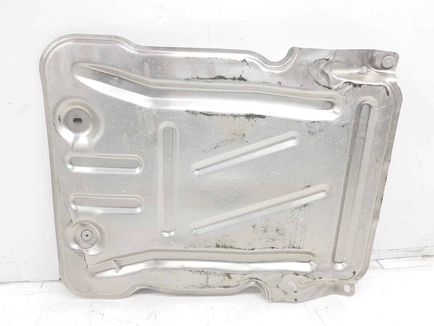 SEAT Ateca 1 generation (2016-2024) Front Engine Cover 5Q0825230K,5Q0825230K 19927441