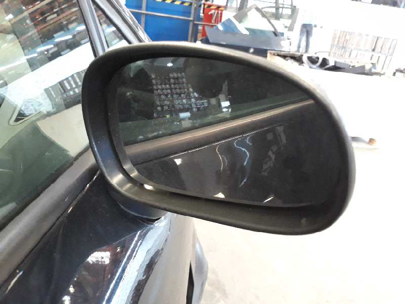 SEAT Leon 2 generation (2005-2012) Priekinių dešinių durų stiklo pakelėjas 1P0837402D, 1P0837462A 19602474