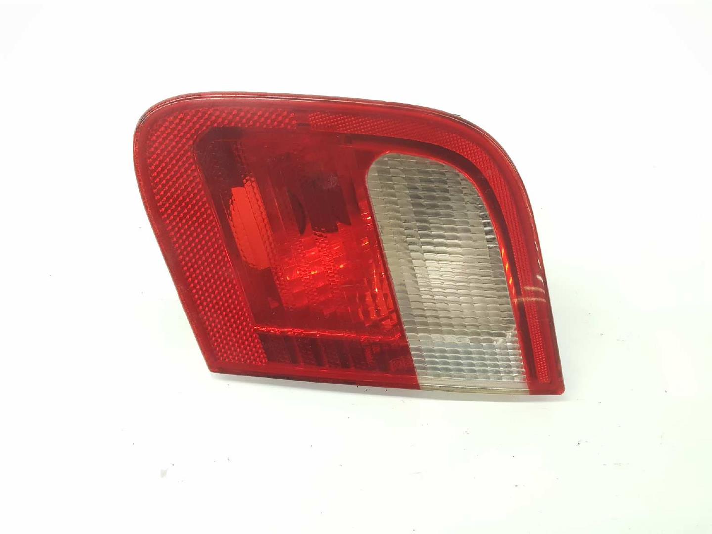 BMW 3 Series E46 (1997-2006) Right Side Tailgate Taillight 63218364924, 8364924 19935695