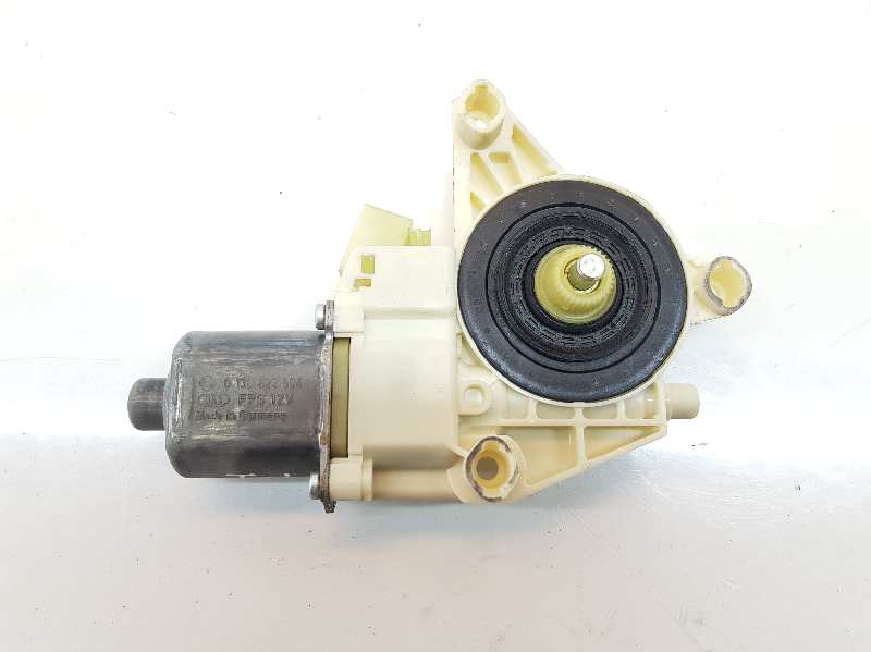 MERCEDES-BENZ GLK-Class X204 (2008-2015) Rear Left Door Window Control Motor A2048200542, 961109100, 0130822505 19661176