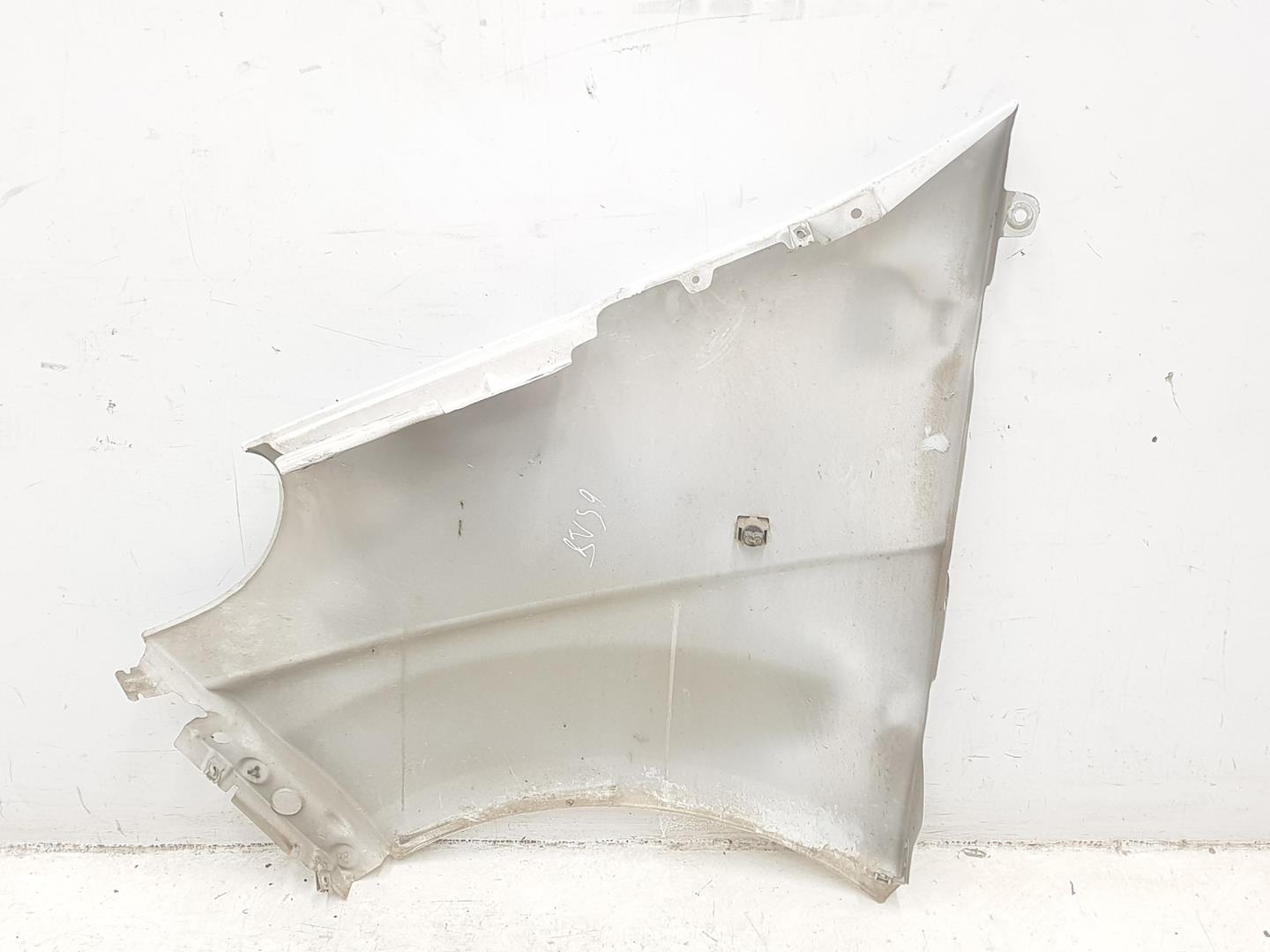 RENAULT Trafic 2 generation (2001-2015) Front Right Fender 7782524467, 7782524467, BLANCO 21803806