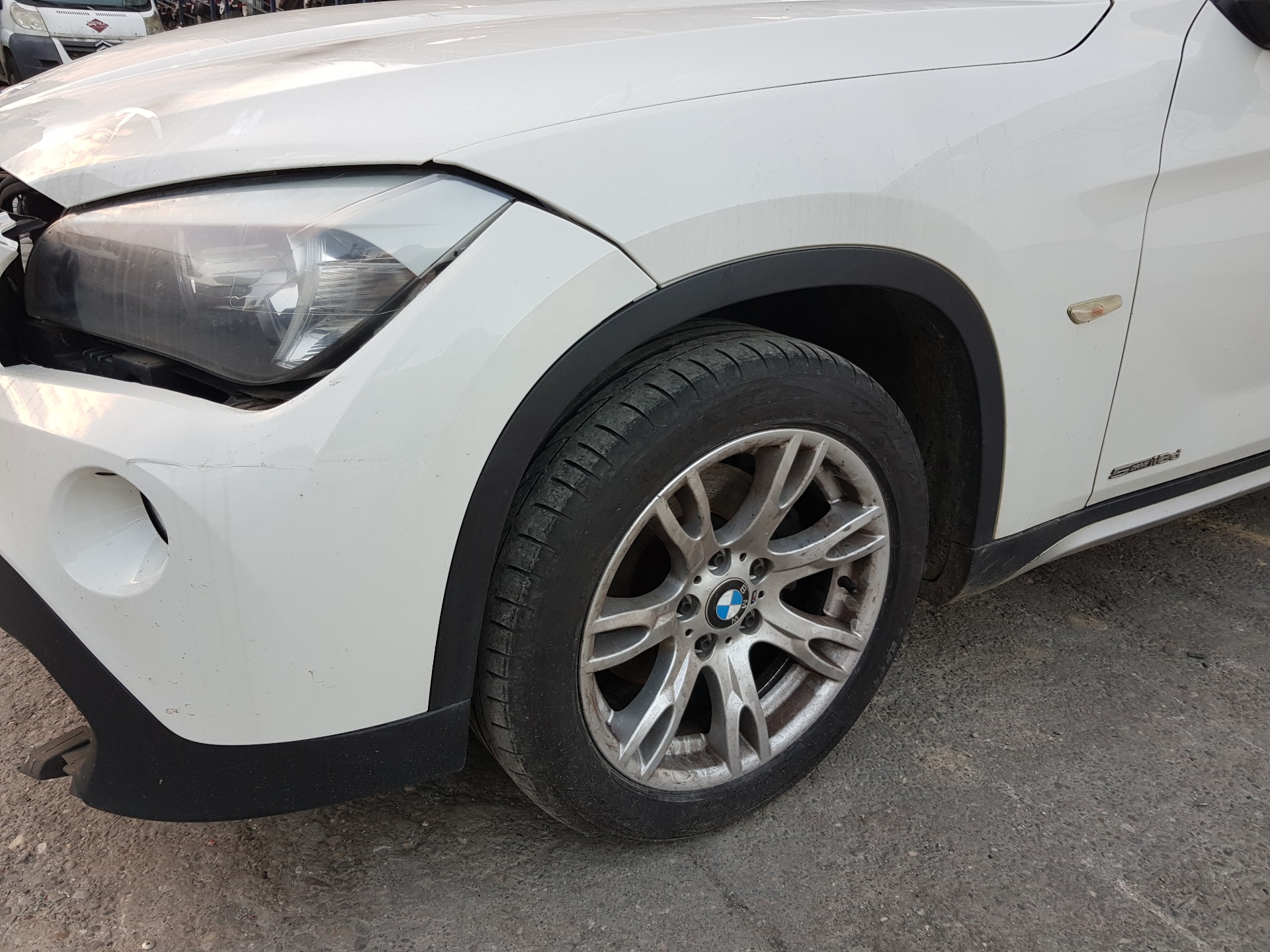 BMW X1 E84 (2009-2015) Priekšējā kreisā augšējā vadības svira/ričags 6082T6,31122405859 23894735