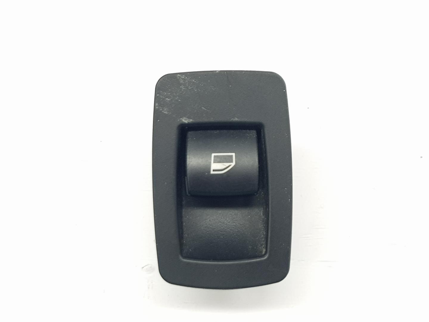 BMW 3 Series E90/E91/E92/E93 (2004-2013) Rear Right Door Window Control Switch 61316945874, 6945874 19924855