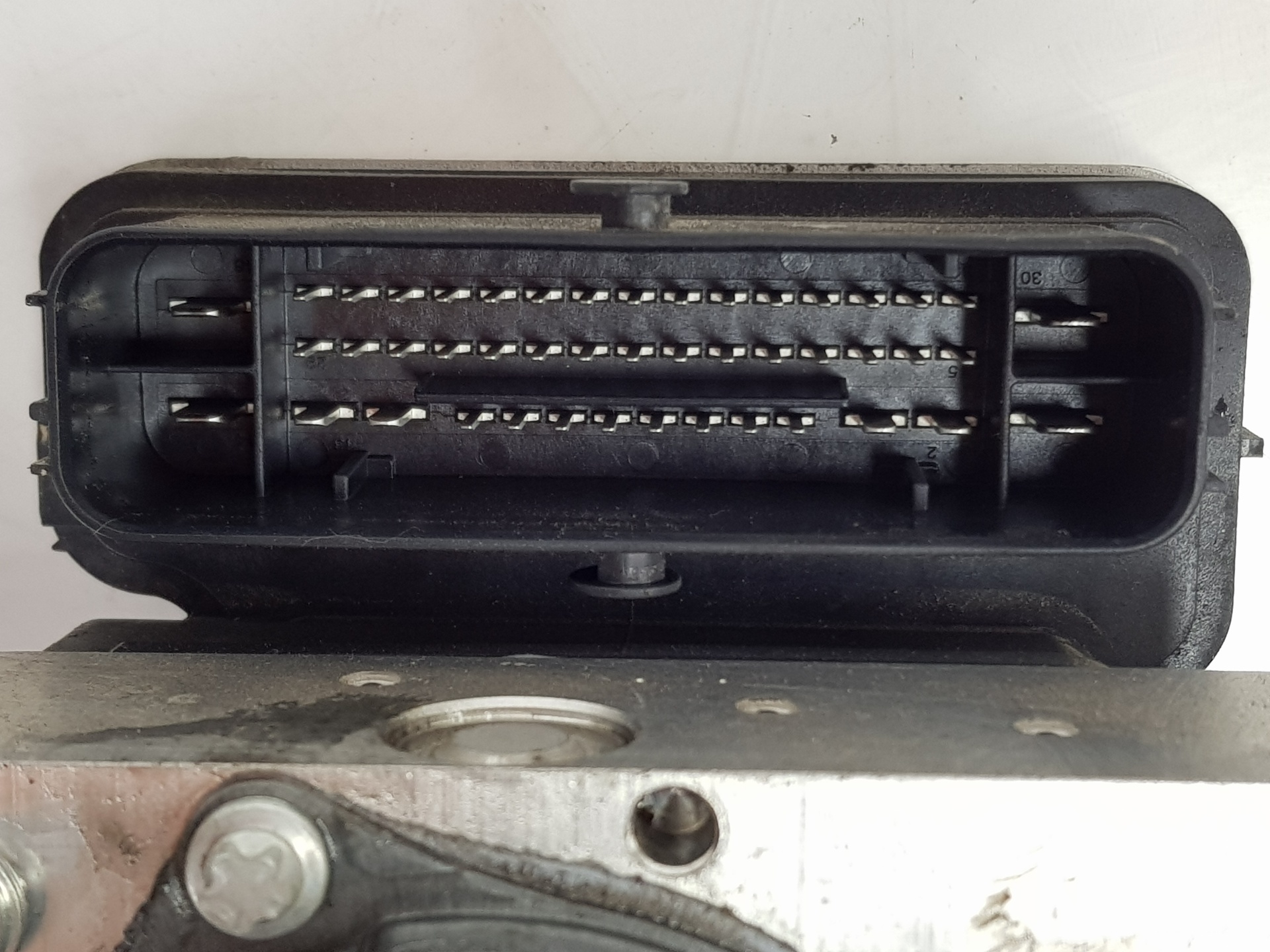 Abs 9824311280 de Citroen C4 iii (ba_, bb_, bc_) 2020-0 - pieza usada