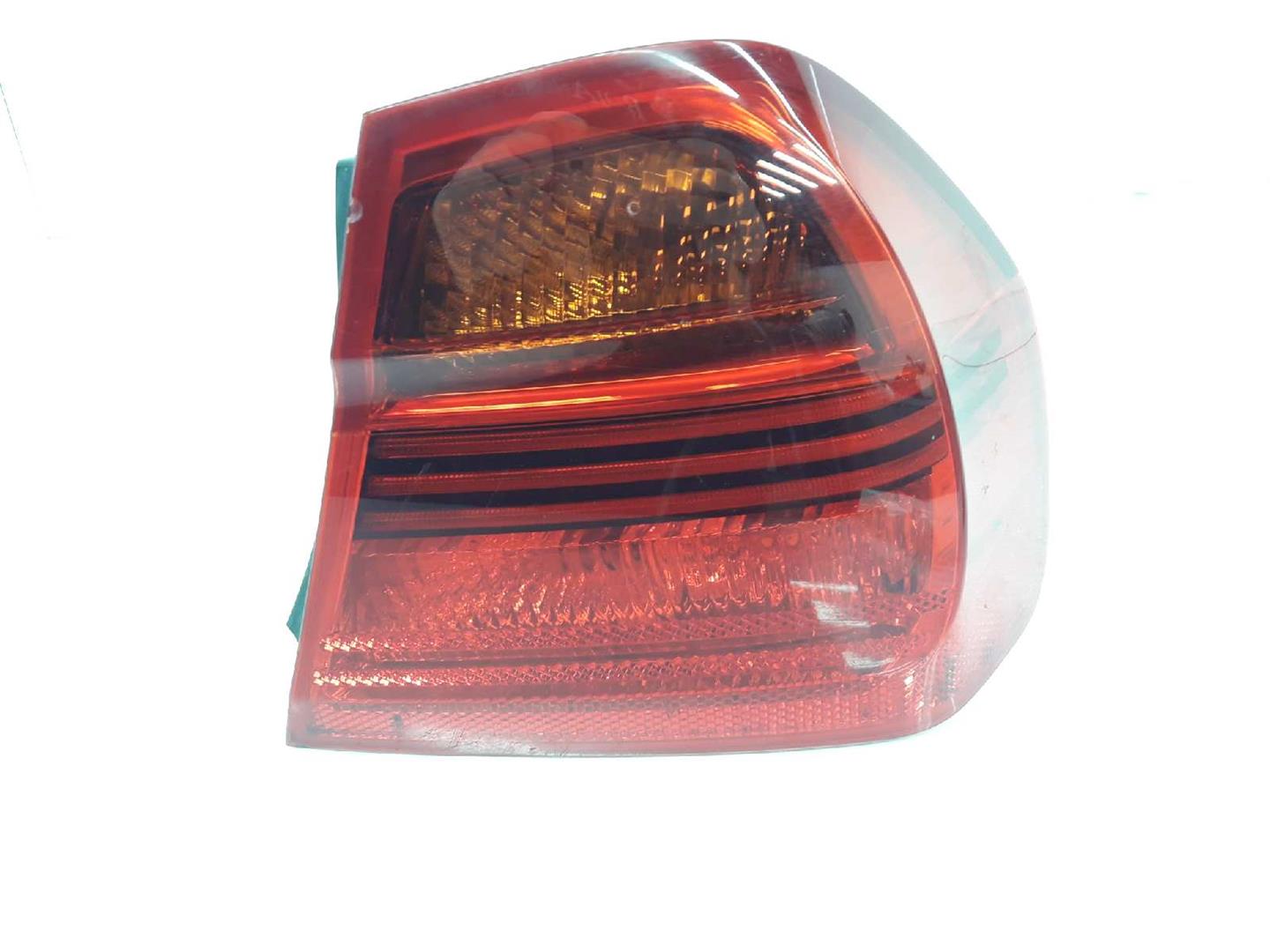 Piloto trasero derecho 204D4 63216937458 de Bmw Serie 3 berlina 2004-2012 184 CV