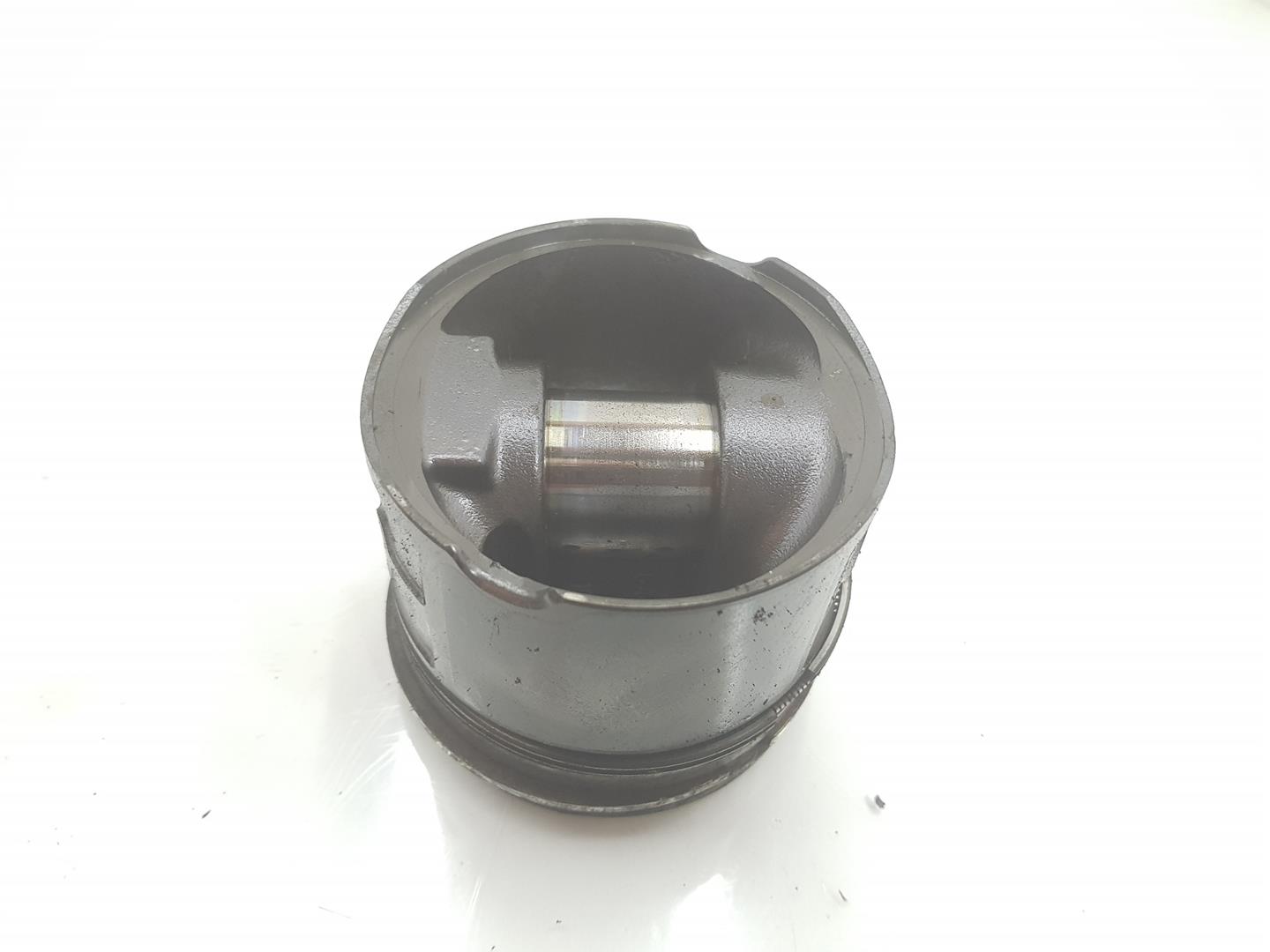 BMW 3 Series E46 (1997-2006) Piston 2247502, 2247502 24773608