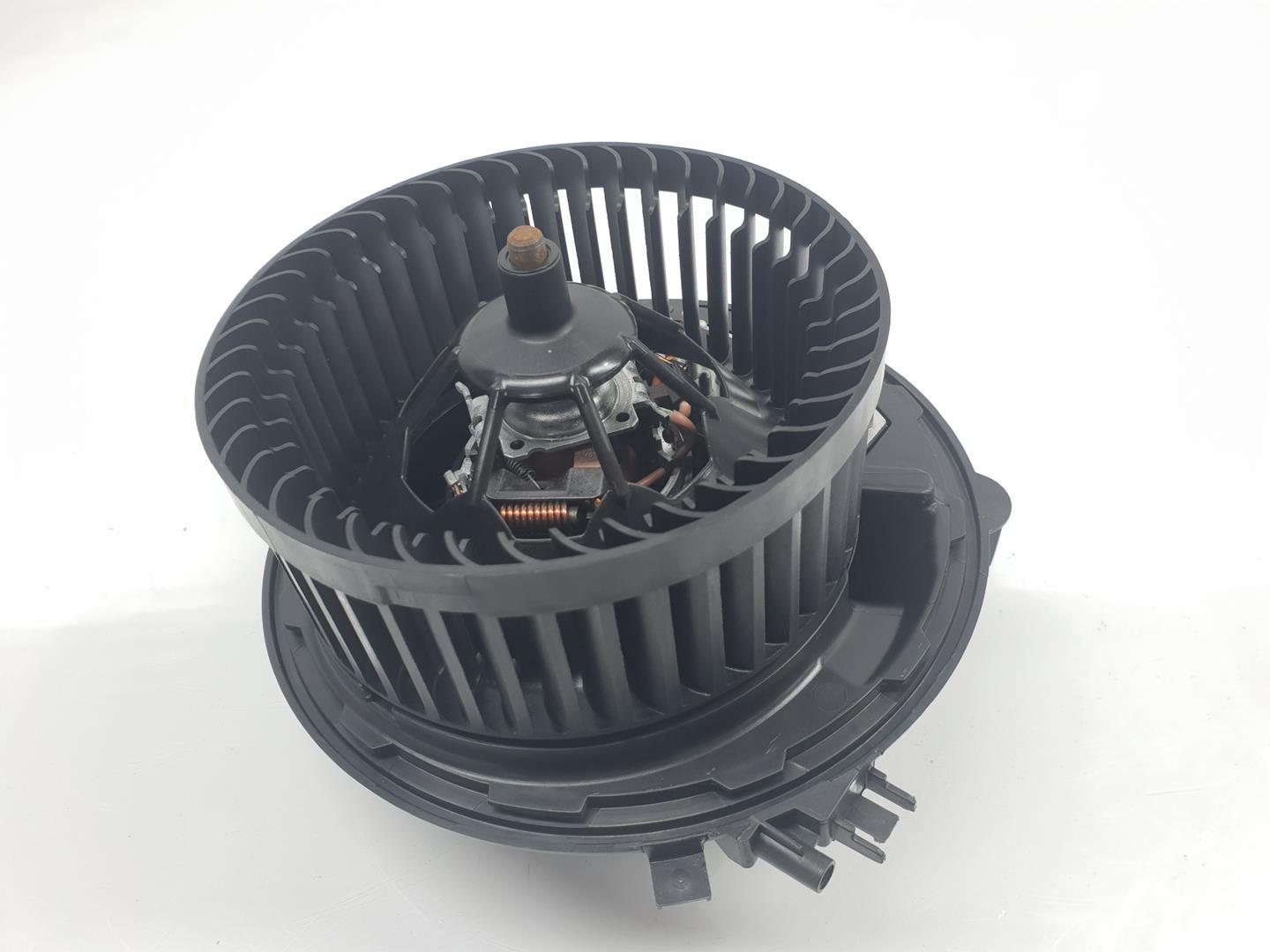 VOLKSWAGEN Caddy 4 generation (2015-2020) Heater Blower Fan 5WB819015A,5WB819015A 24242944