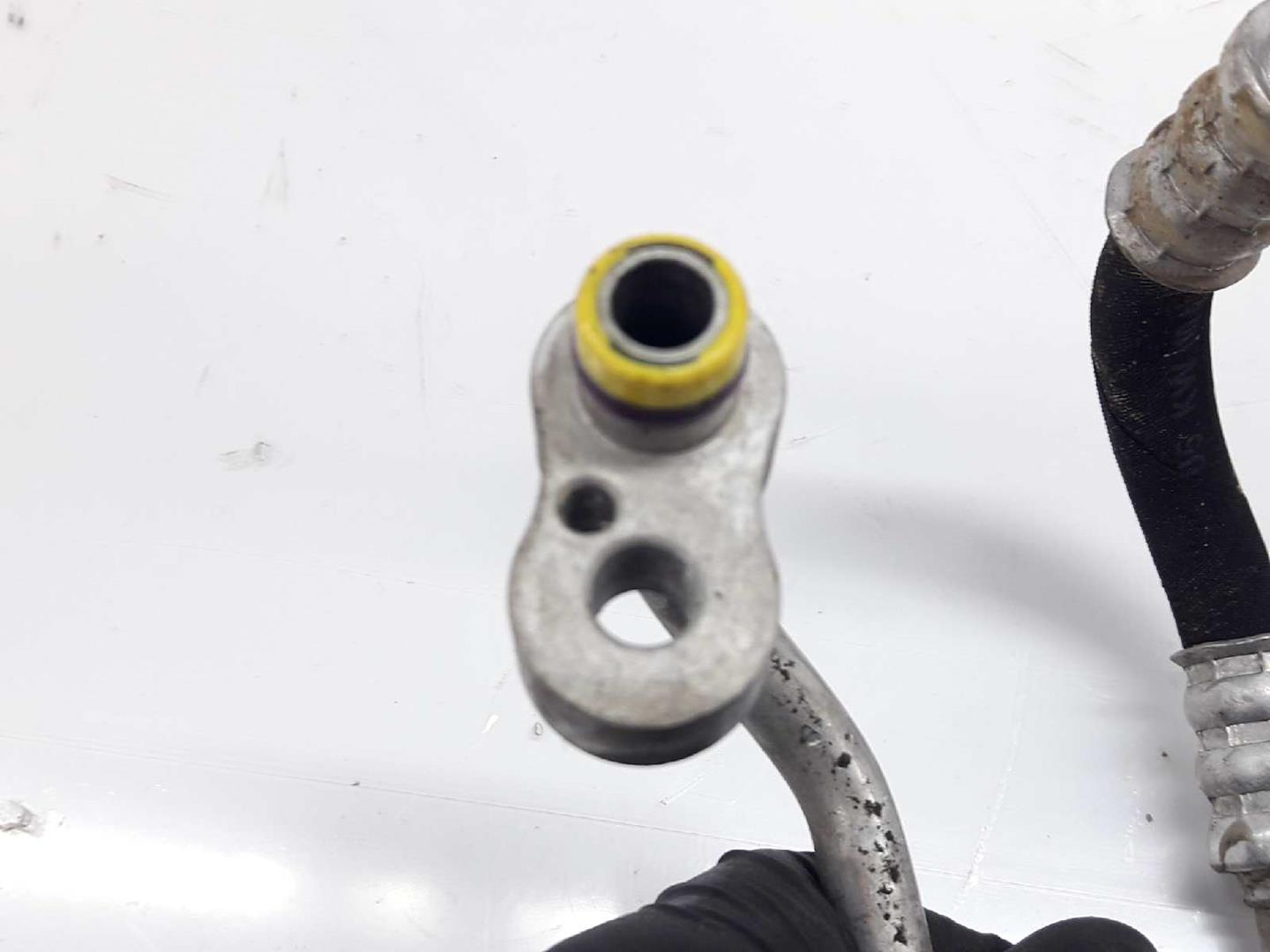 BMW 3 Series E90/E91/E92/E93 (2004-2013) Труба шланга охолоджуючої рідини 64539151733,9151733 24086343