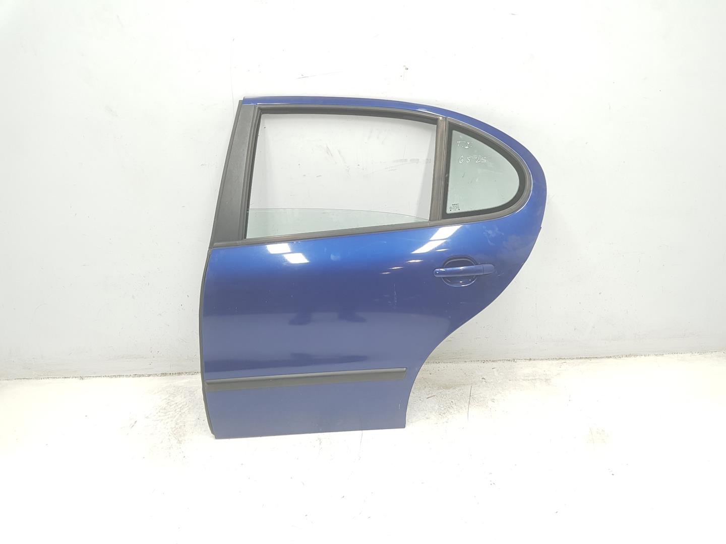 SEAT Toledo 2 generation (1999-2006) Porte arrière gauche 1M0833055L, 1M0833055L, COLORAZULIMPERIALS5N 24219792