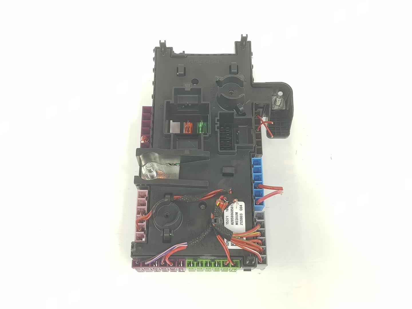 MERCEDES-BENZ C-Class W205/S205/C205 (2014-2023) Fuse Box A2059068501, A2059068501 19777137