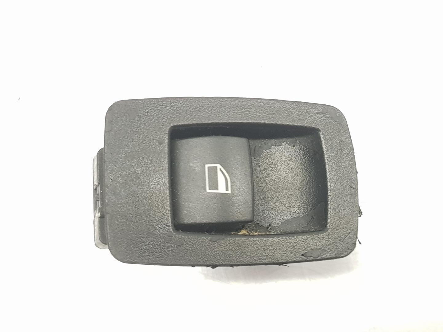 BMW X3 E83 (2003-2010) Rear Right Door Window Control Switch 61319113773, 61319113773 22840668