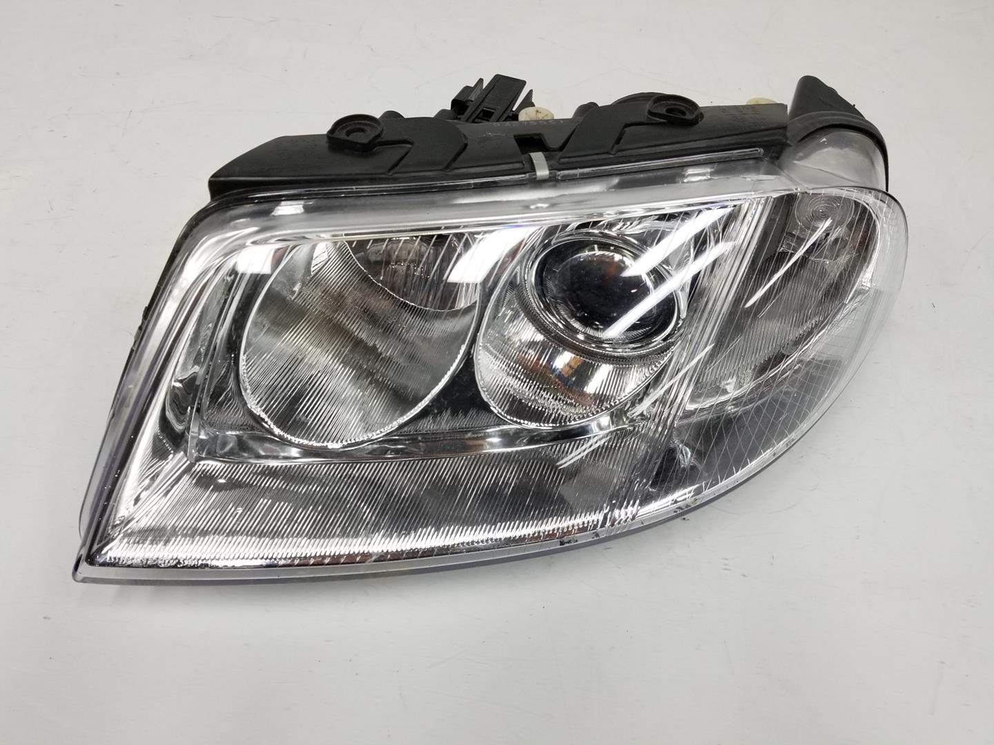 VOLKSWAGEN Passat B5 (1996-2005) Front Left Headlight 3B0941015AN, 4411180L, NOORIGINAL 19930574