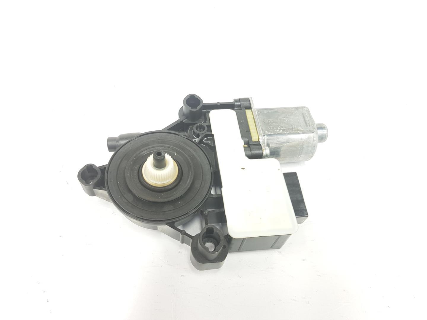 SEAT Leon 3 generation (2012-2020) Rear Left Door Window Control Motor 5Q0959811A, 5Q0959811A, 2222DL 19935235