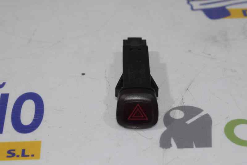 VOLVO XC90 1 generation (2002-2014) Hazard button 9123682, 9168302 19557086